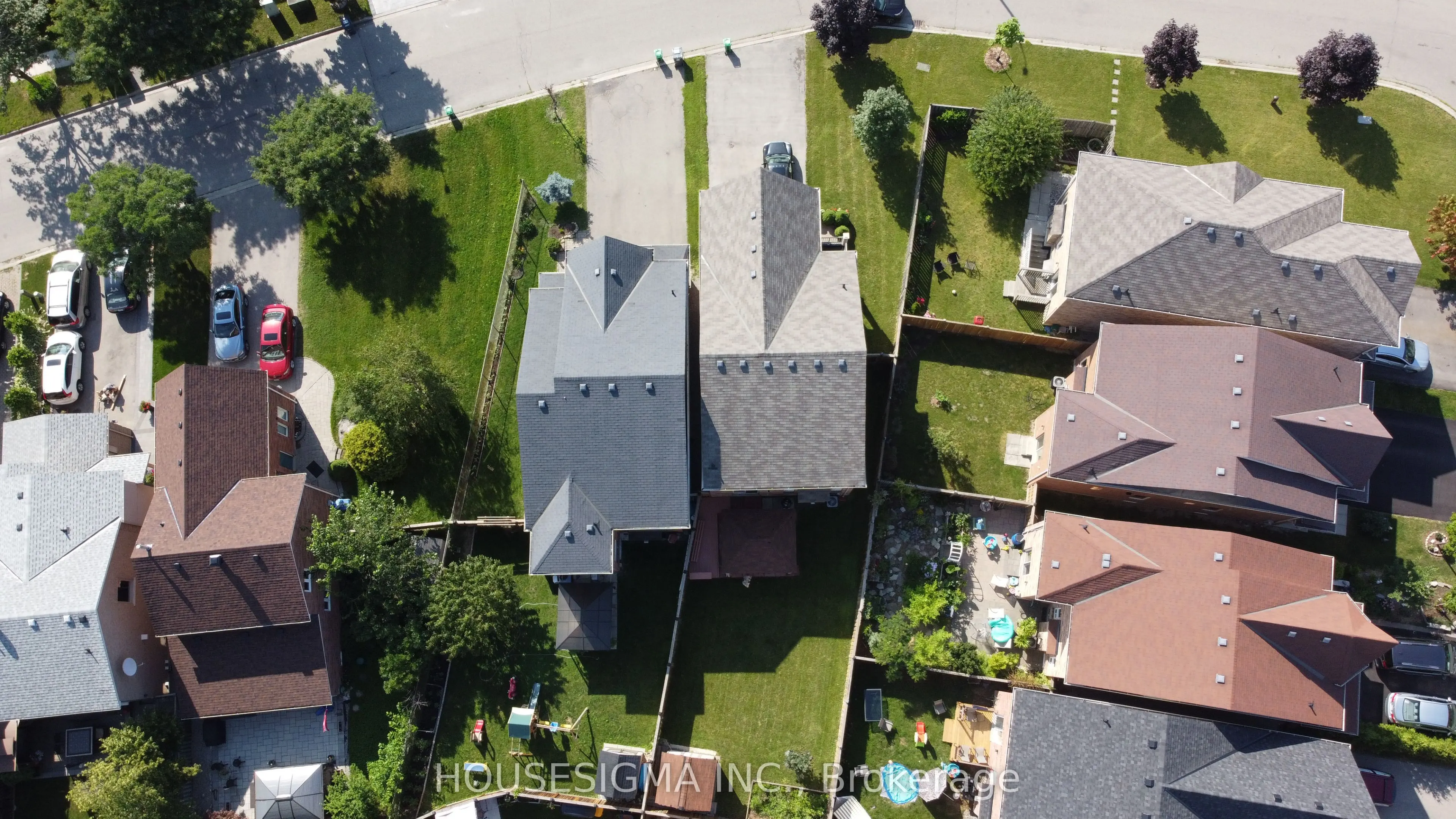 415 Hillbury Drive