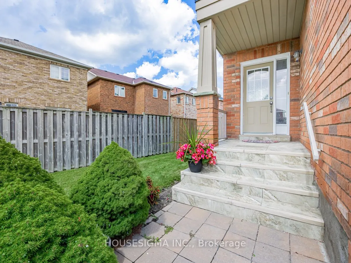 415 Hillbury Drive