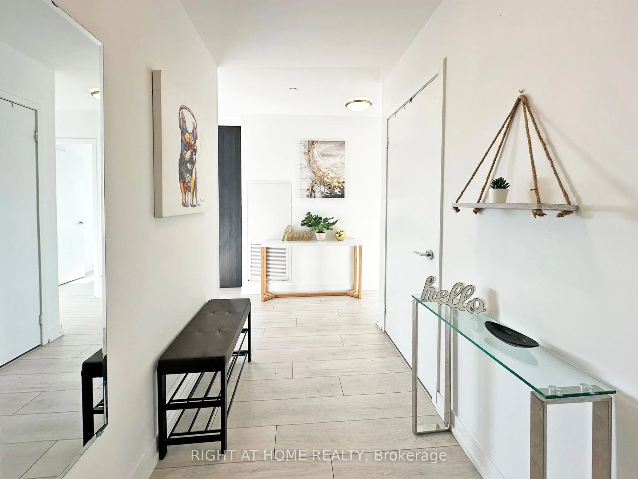 270 Dufferin Street, #LPH12