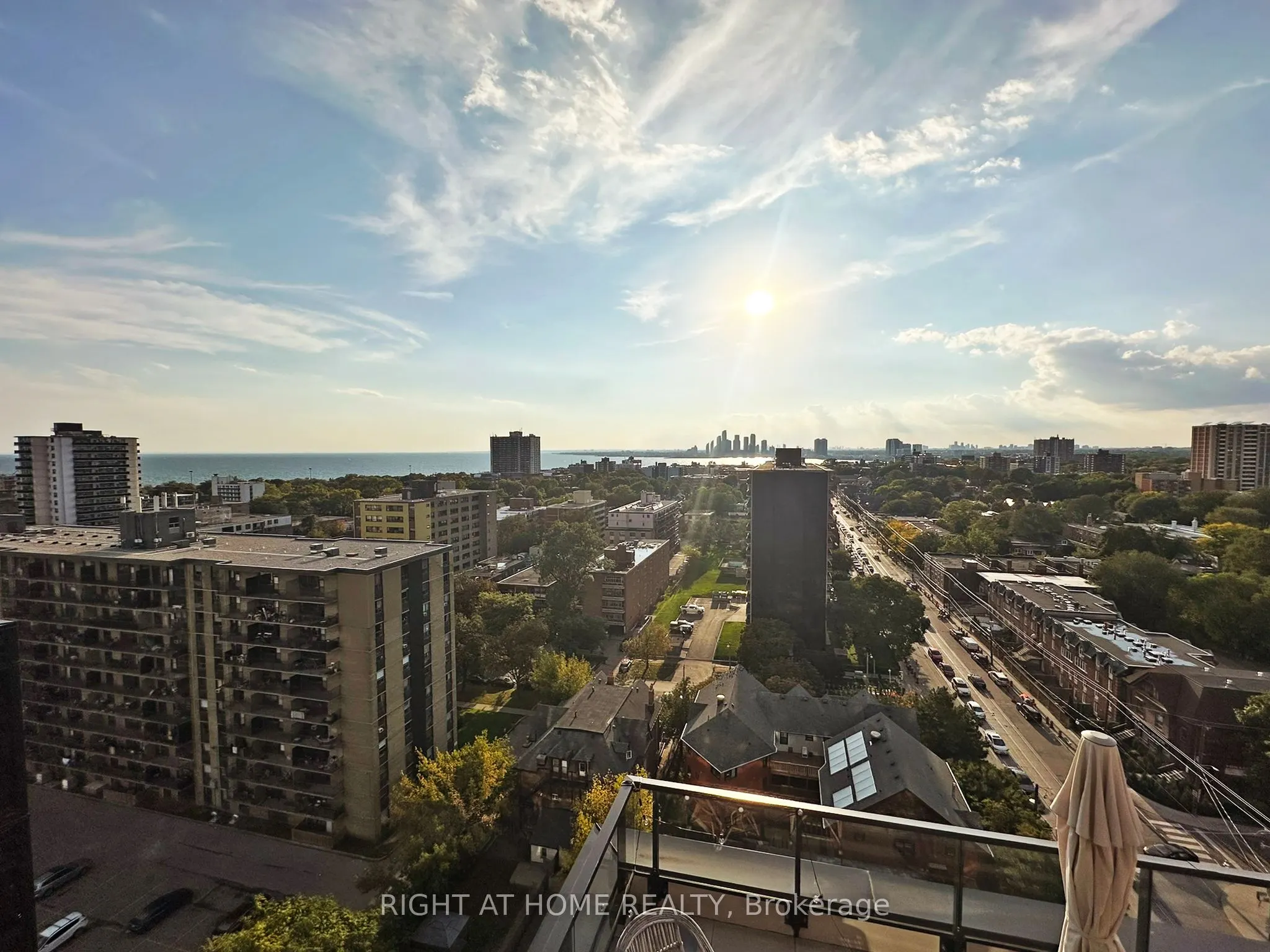 270 Dufferin Street, #LPH12