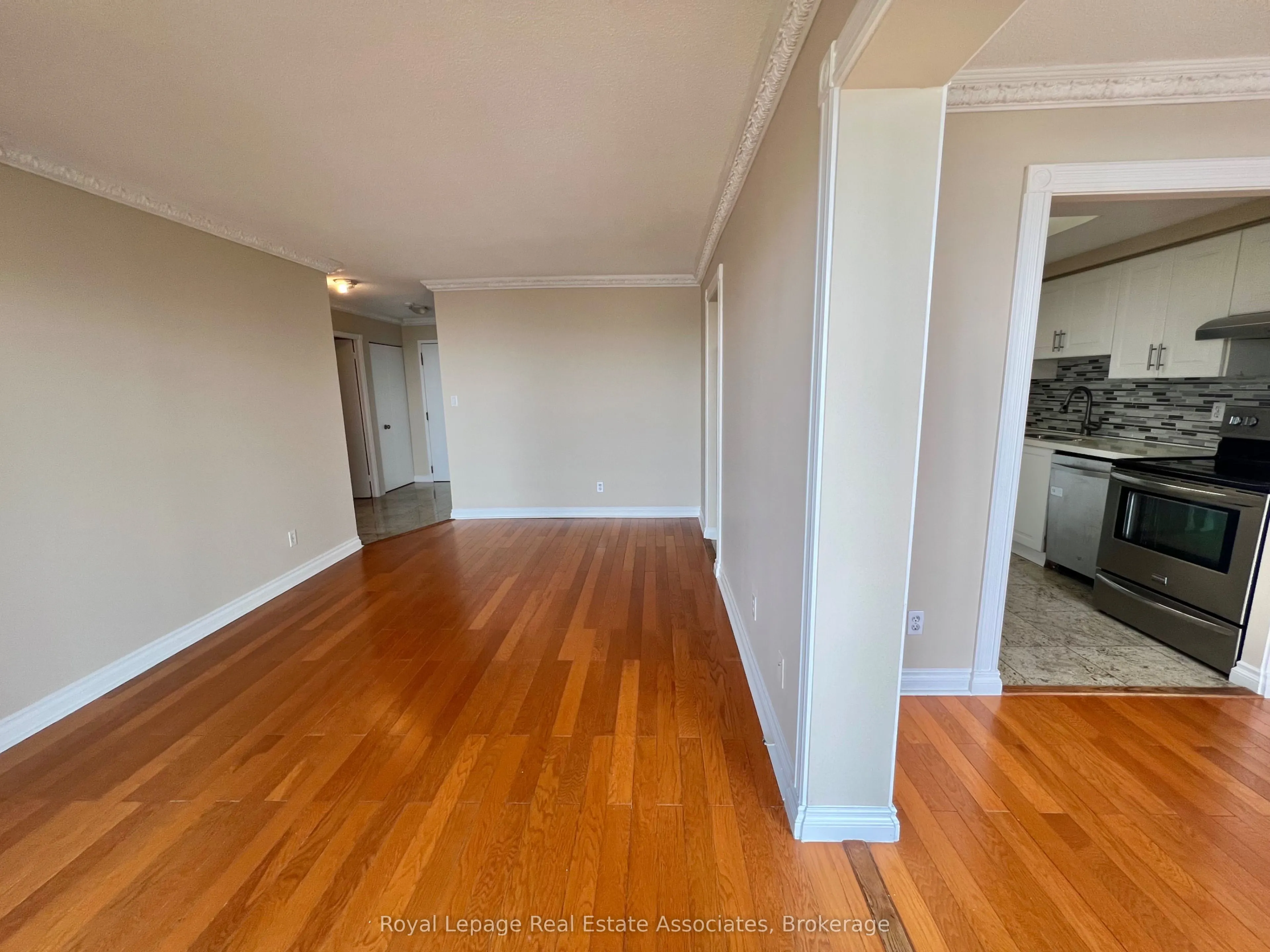 135 Hillcrest Avenue, #1507