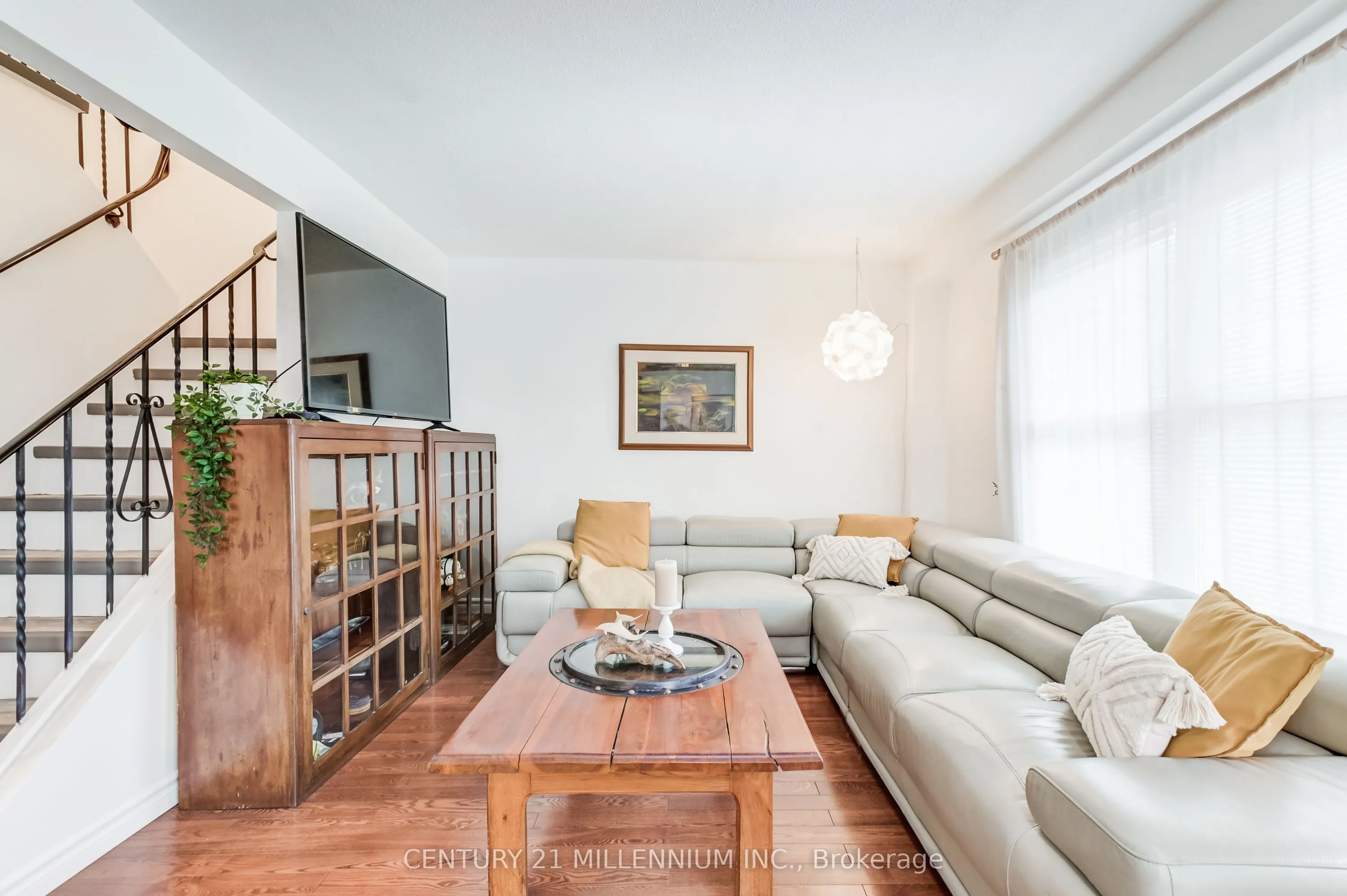 6959 Cadiz Crescent