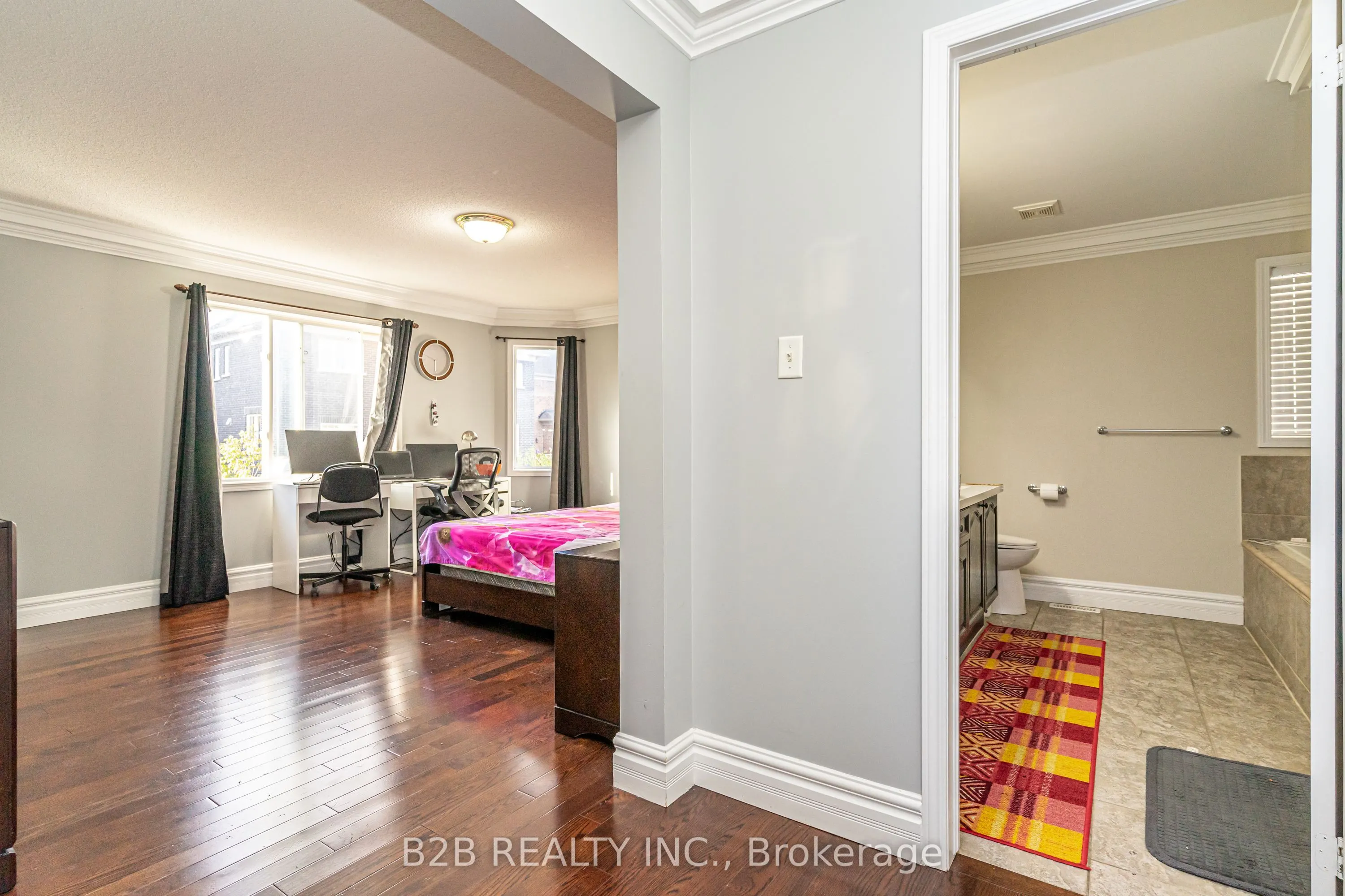 12 Valleywest Road