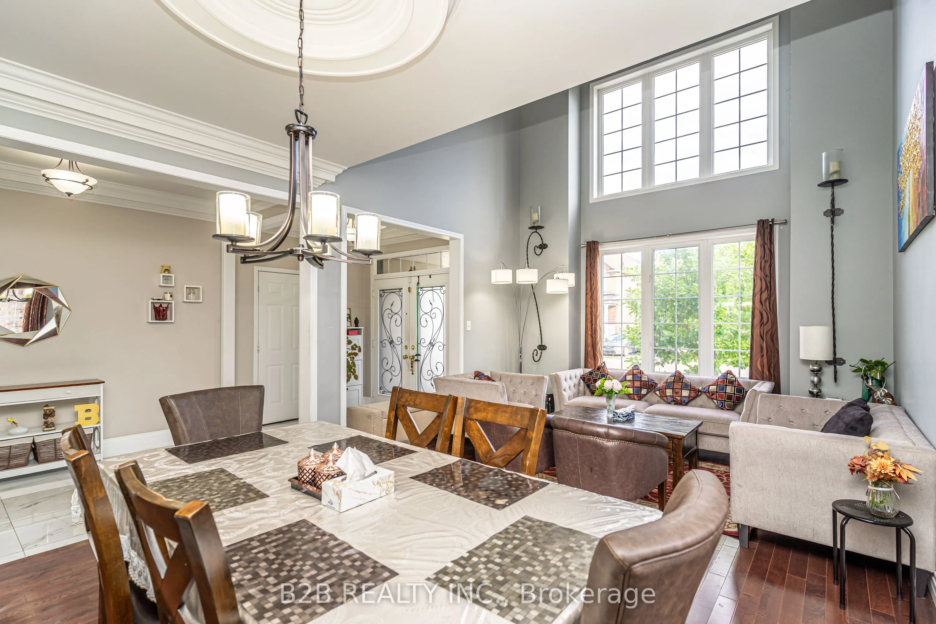 12 Valleywest Road