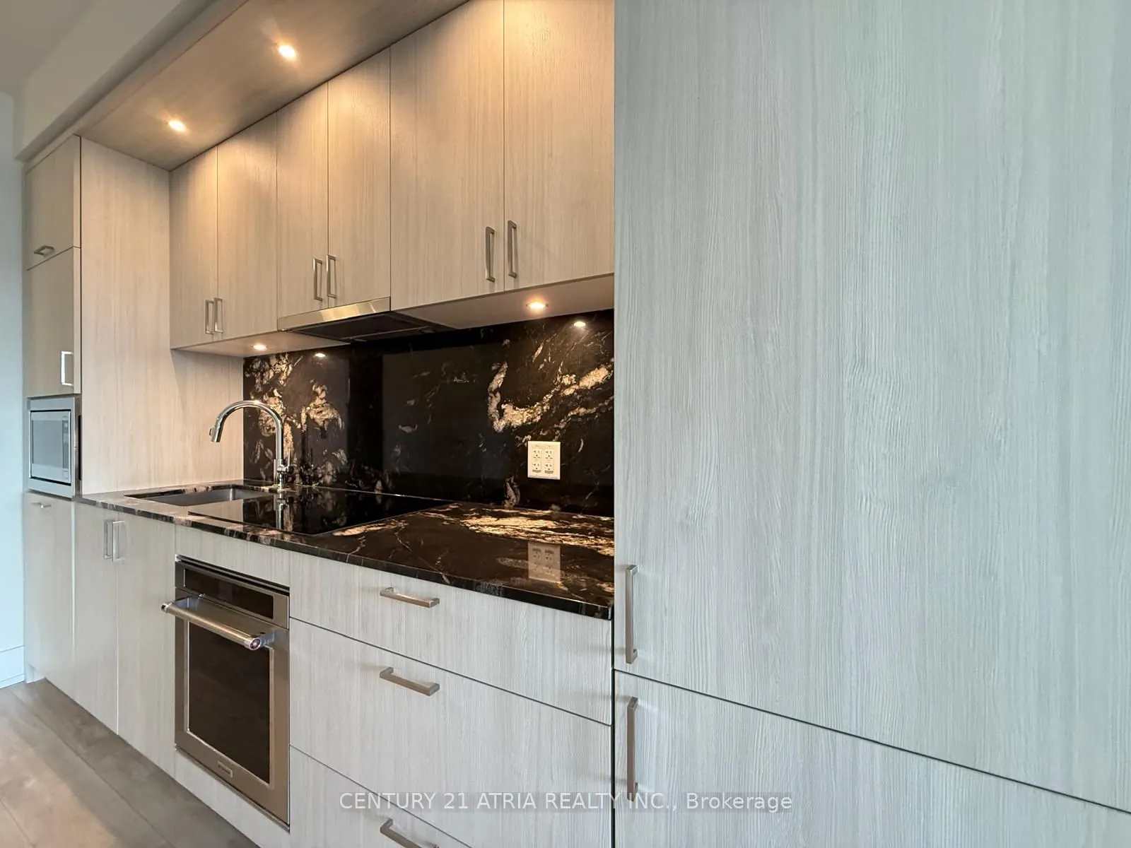 259 The Kingsway, #311