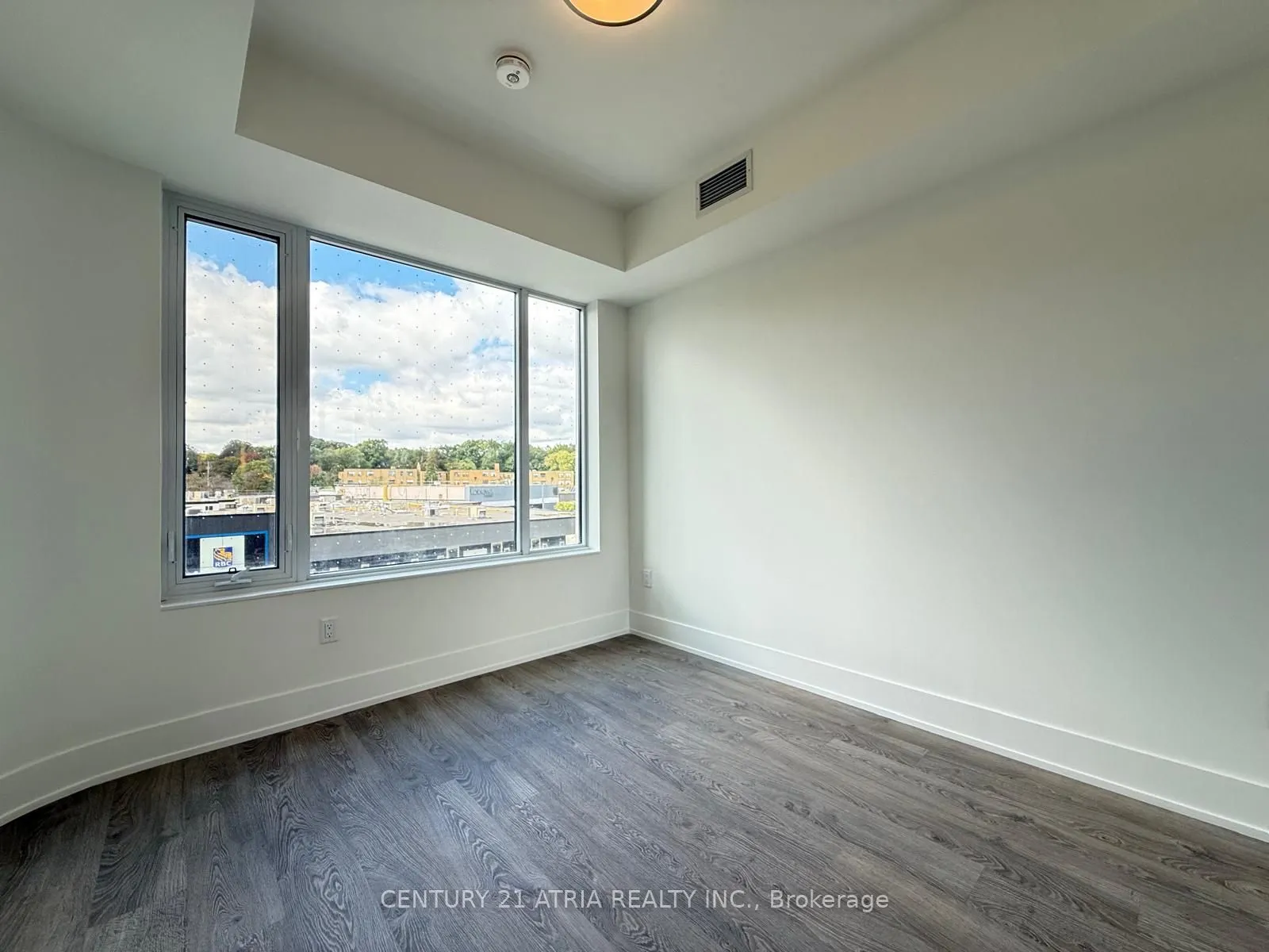 259 The Kingsway, #313