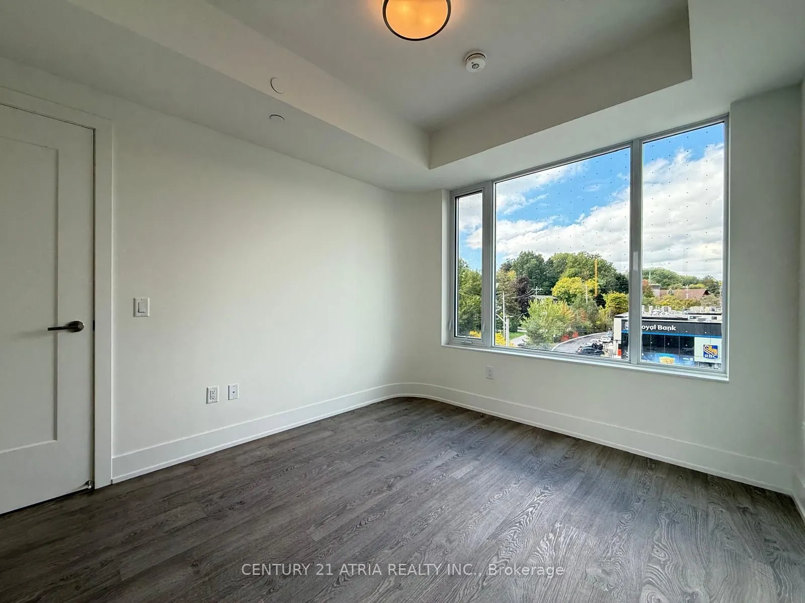 259 The Kingsway, #313