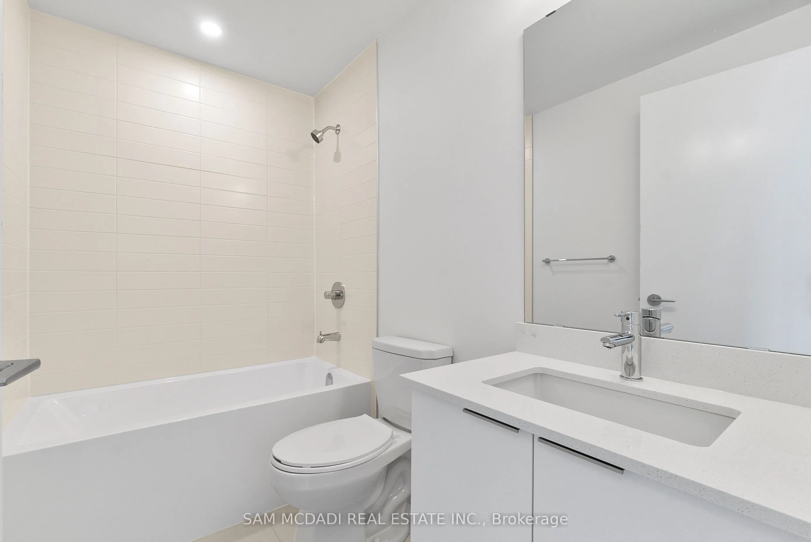 3079 Trafalgar Road, #1805