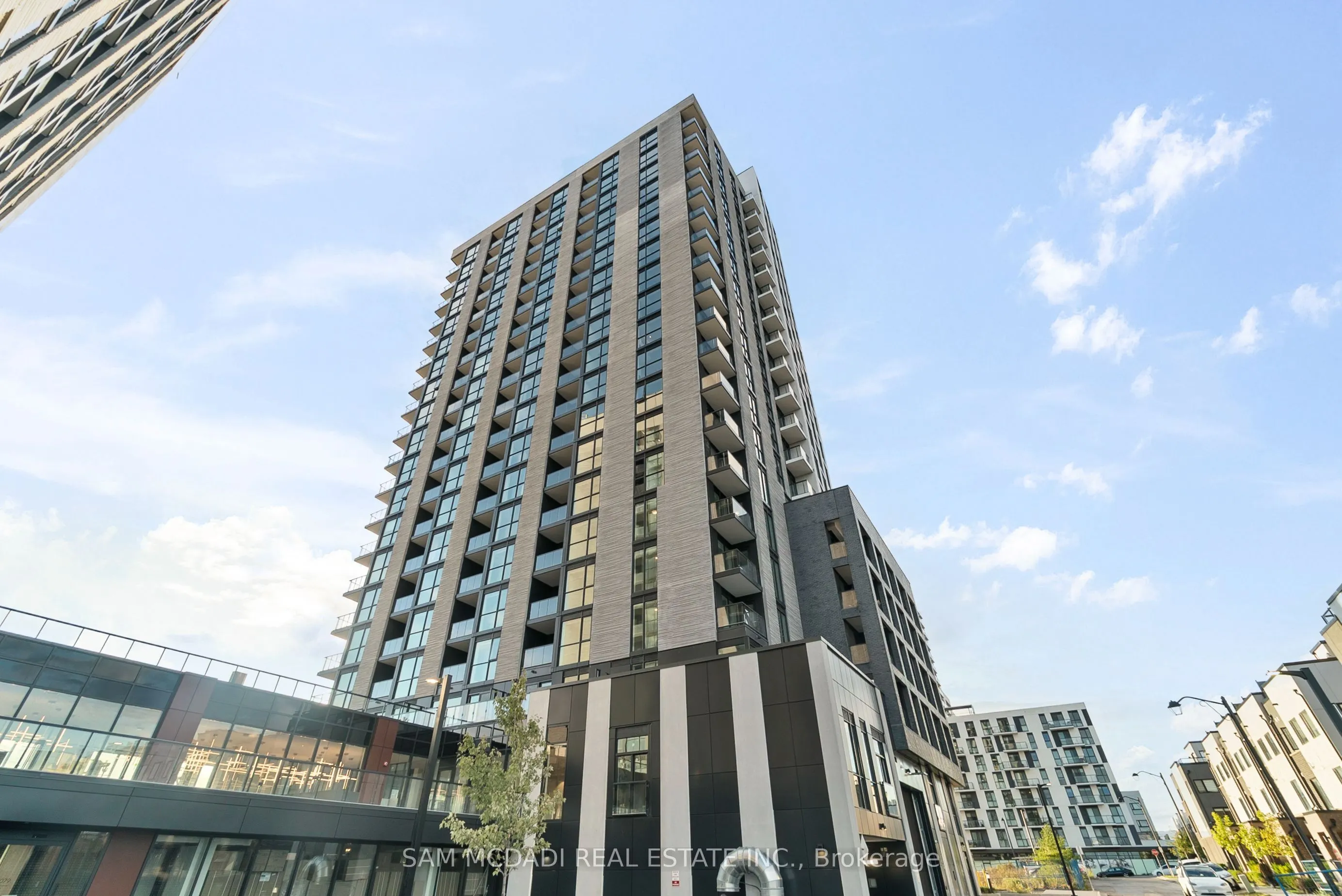 3079 Trafalgar Road, #1805