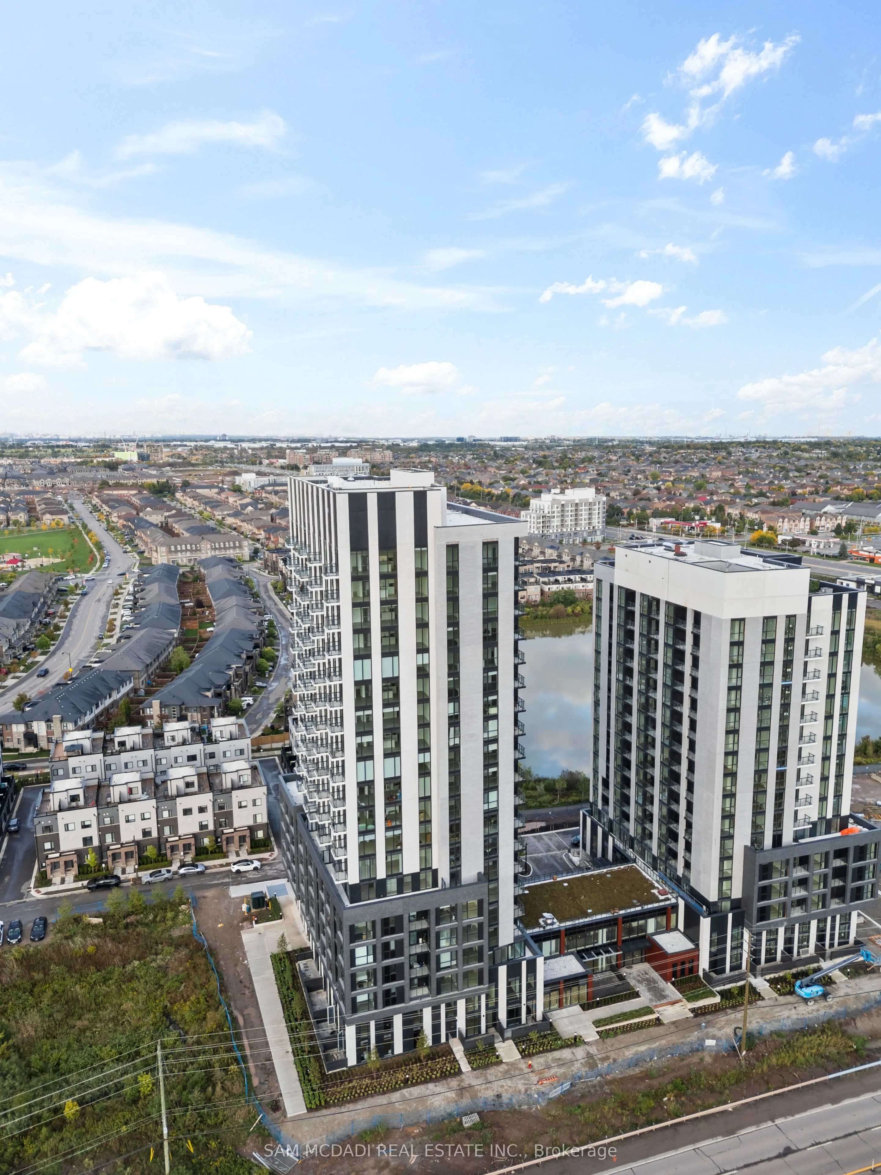 3079 Trafalgar Road, #1805