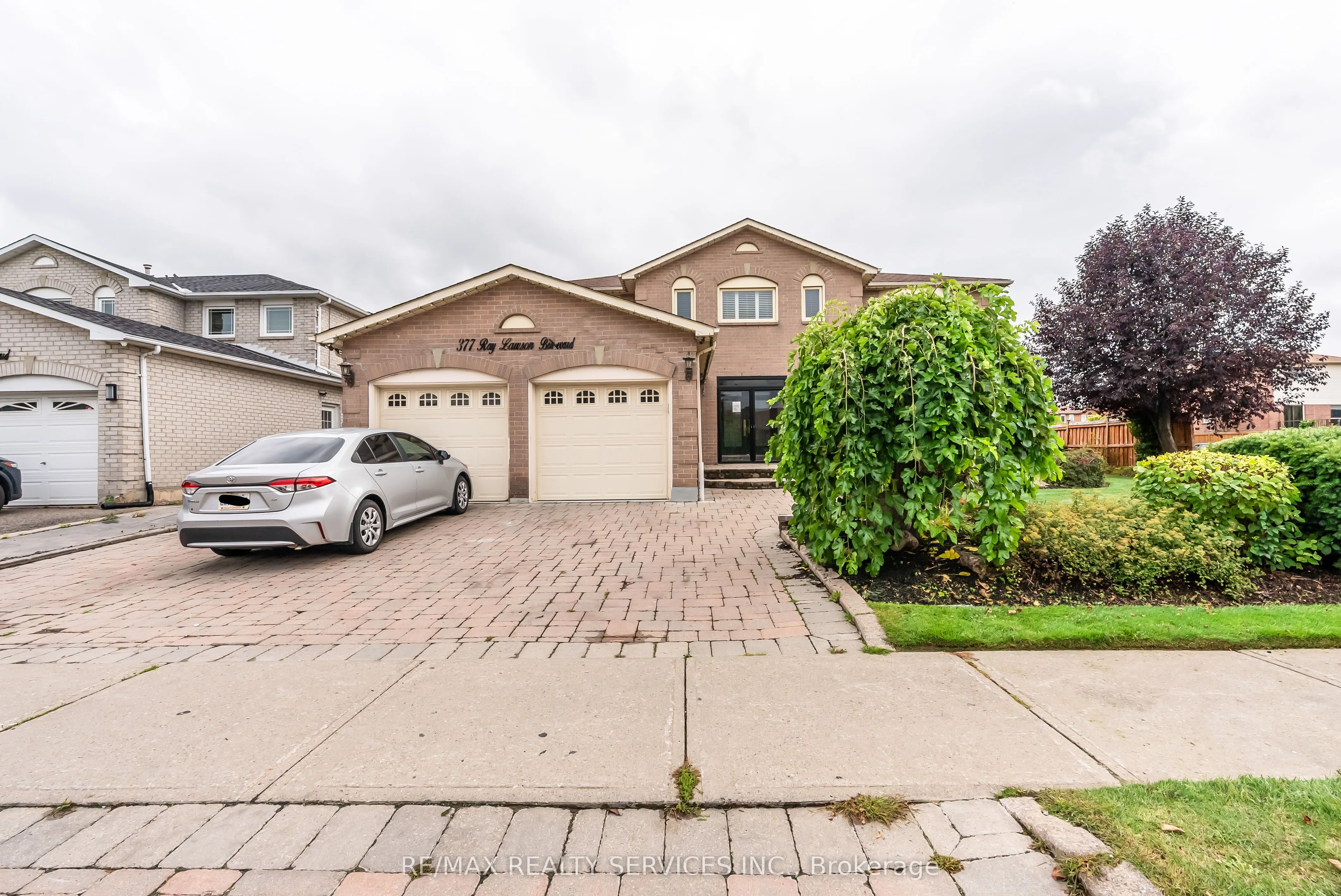 377 Ray Lawson Boulevard