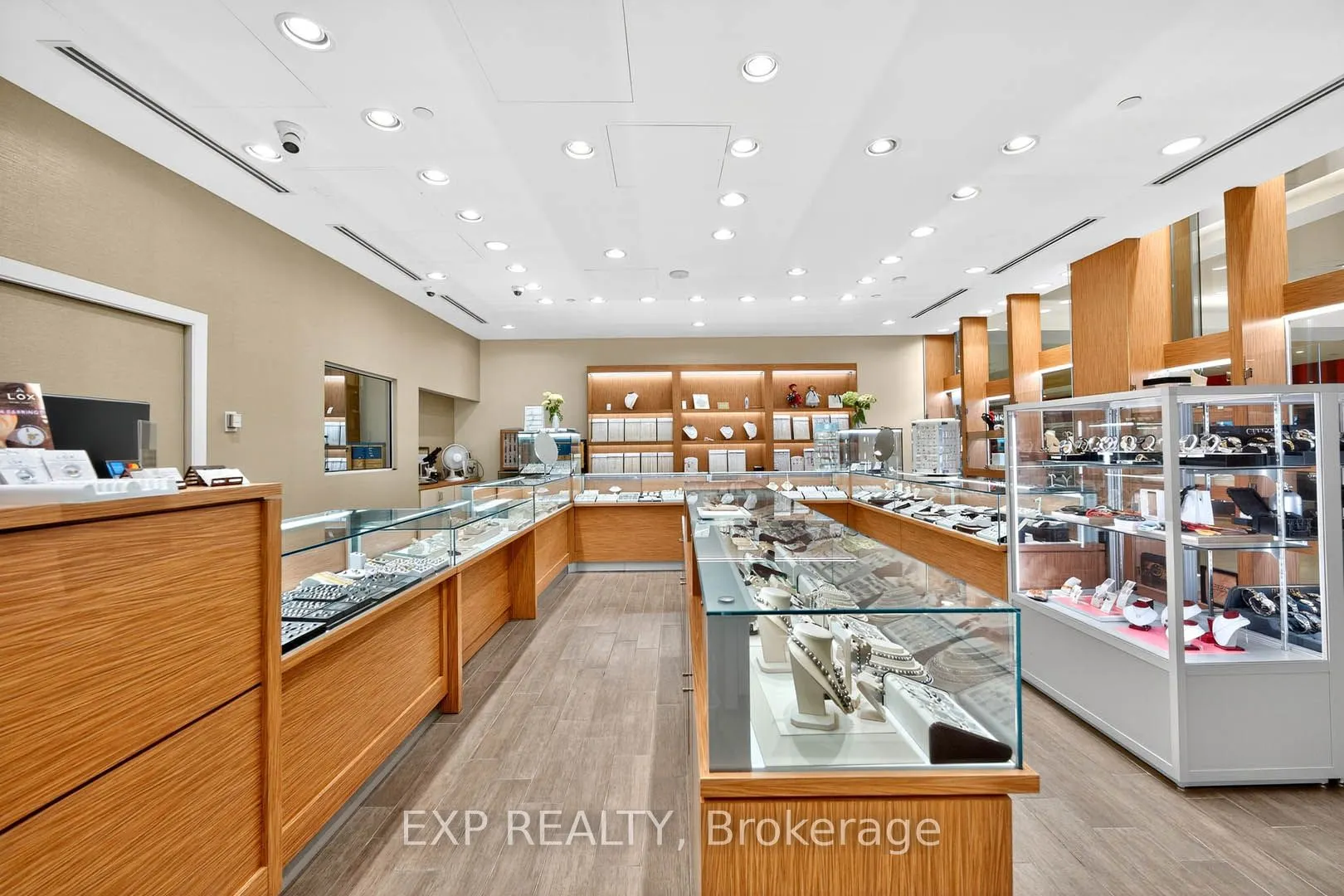 100 City Centre Drive, #1-174