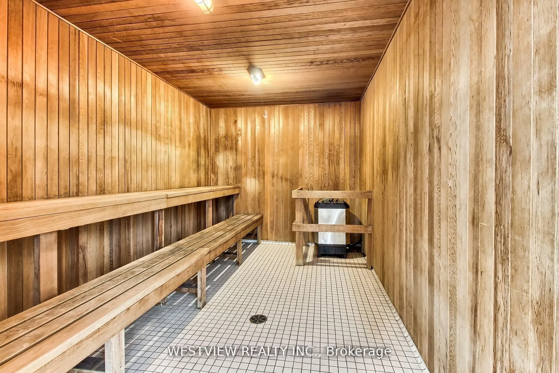 2067 Lake Shore Boulevard W, #405