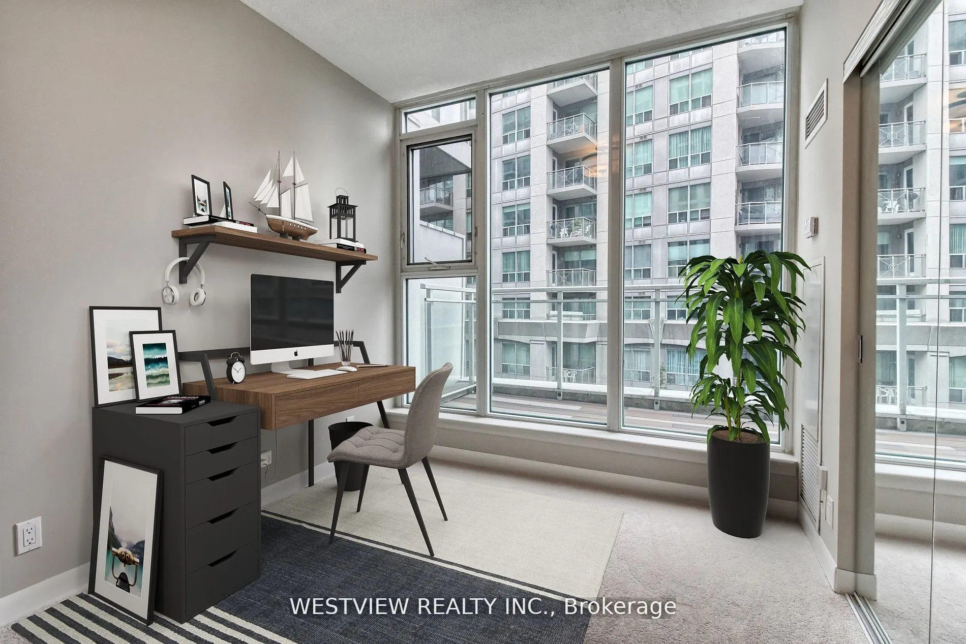 2067 Lake Shore Boulevard W, #405