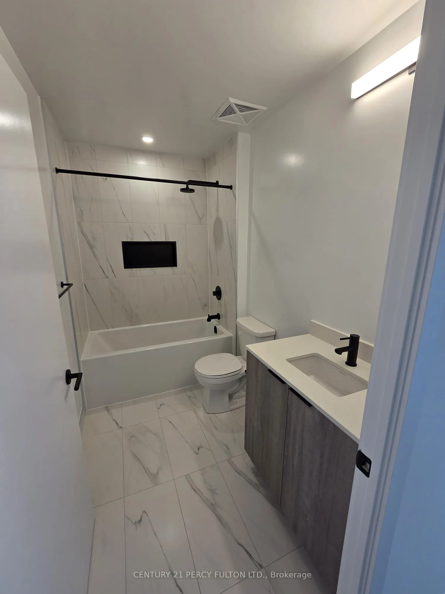 2495 Eglinton Avenue W, #2710