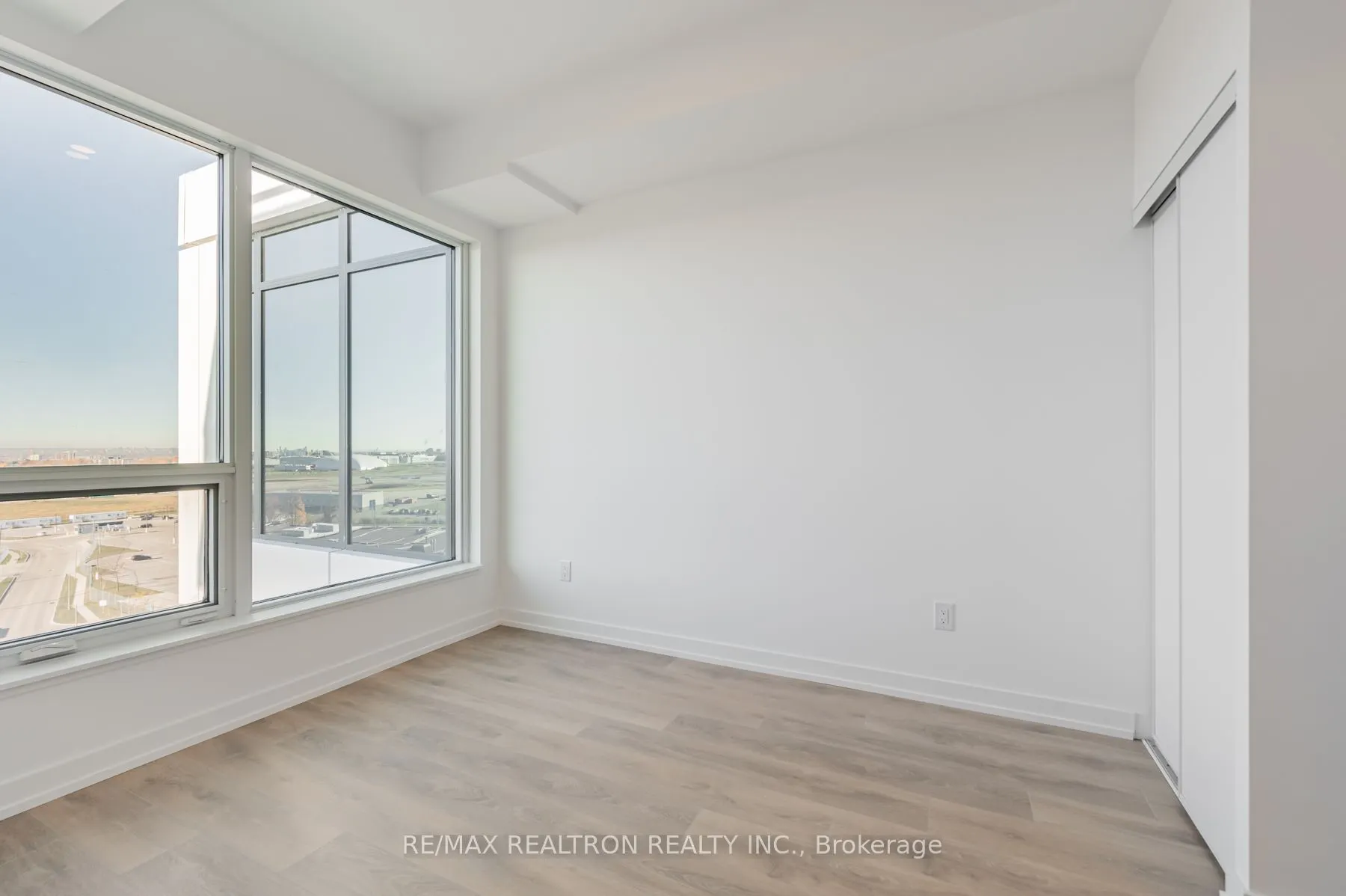 1100 Sheppard Avenue W, #1523