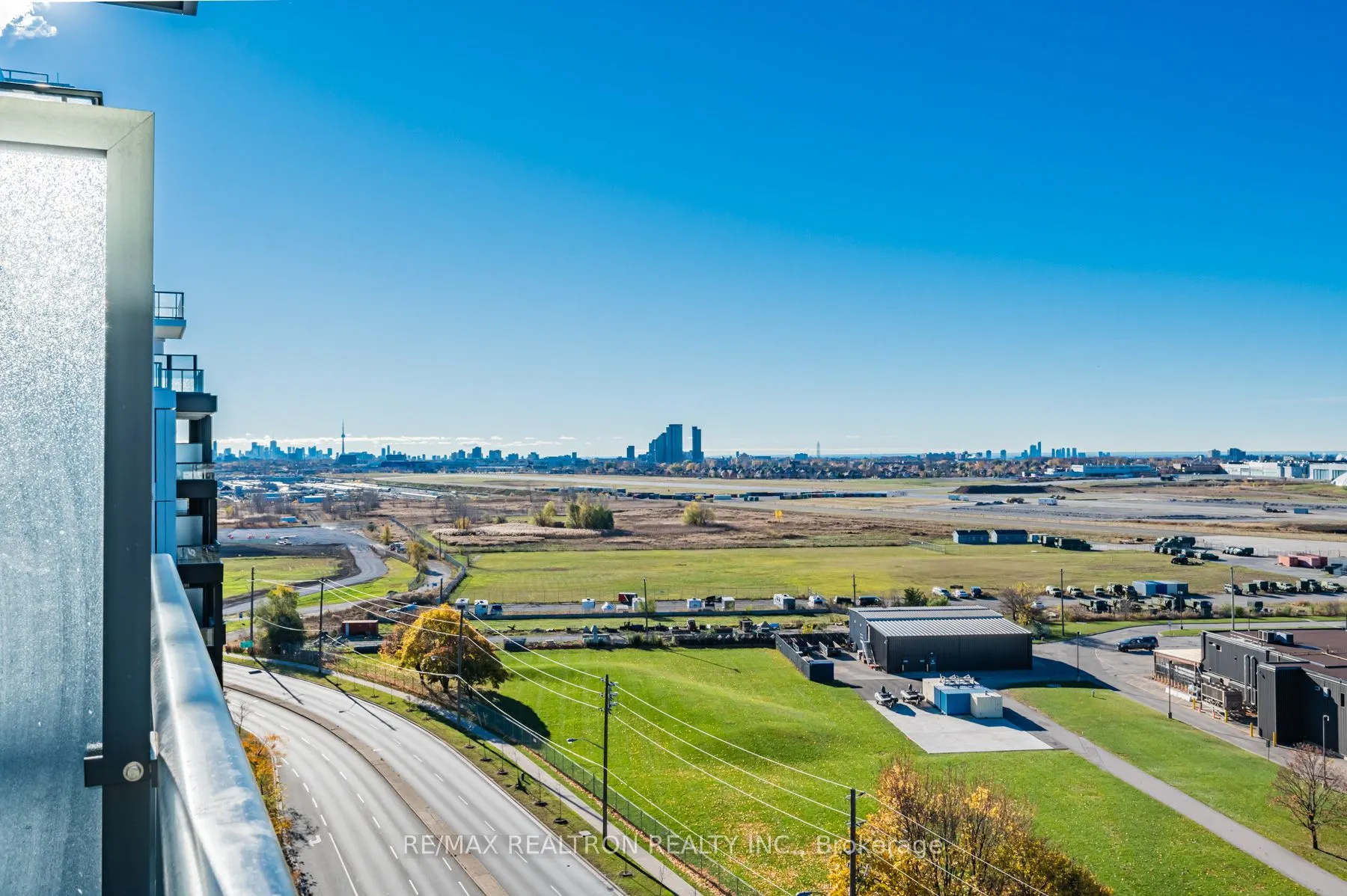 1100 Sheppard Avenue W, #1523