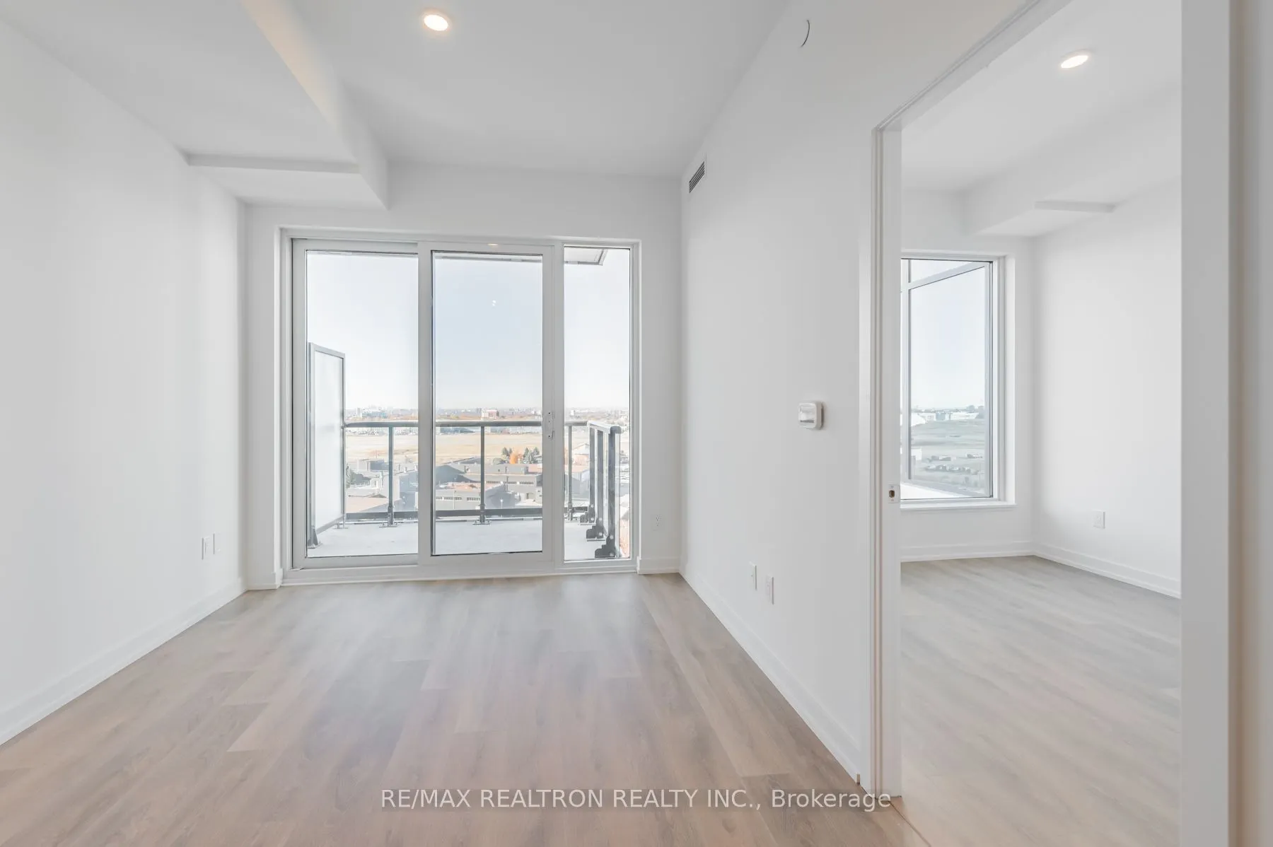 1100 Sheppard Avenue W, #1523