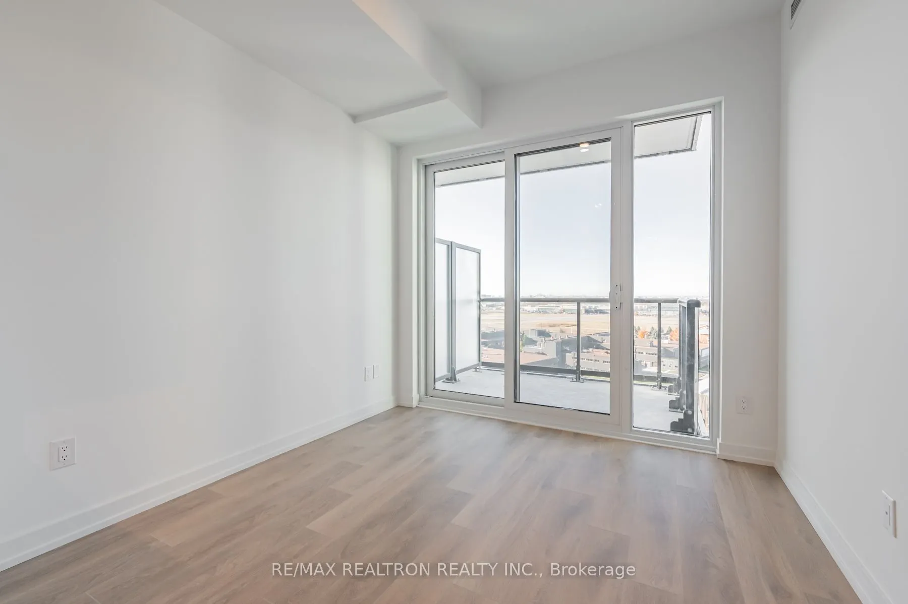 1100 Sheppard Avenue W, #1523