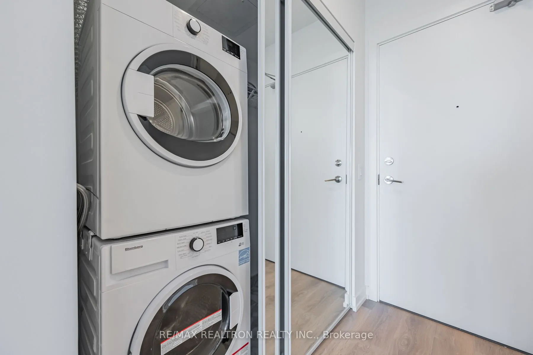 1100 Sheppard Avenue W, #1523