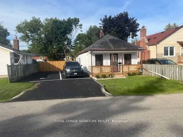 1045 Strathy Avenue
