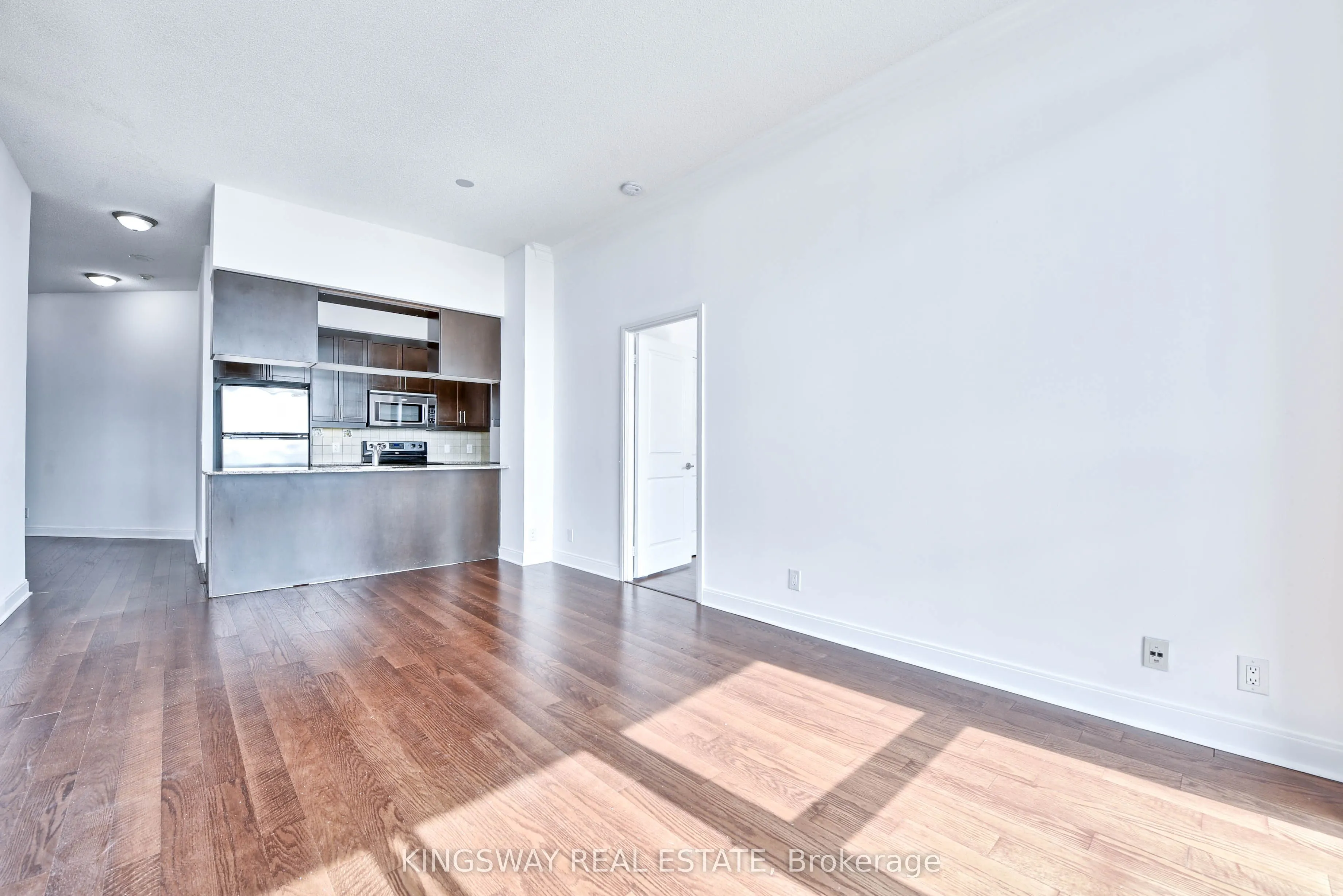 80 ABSOLUTE Avenue, #3404