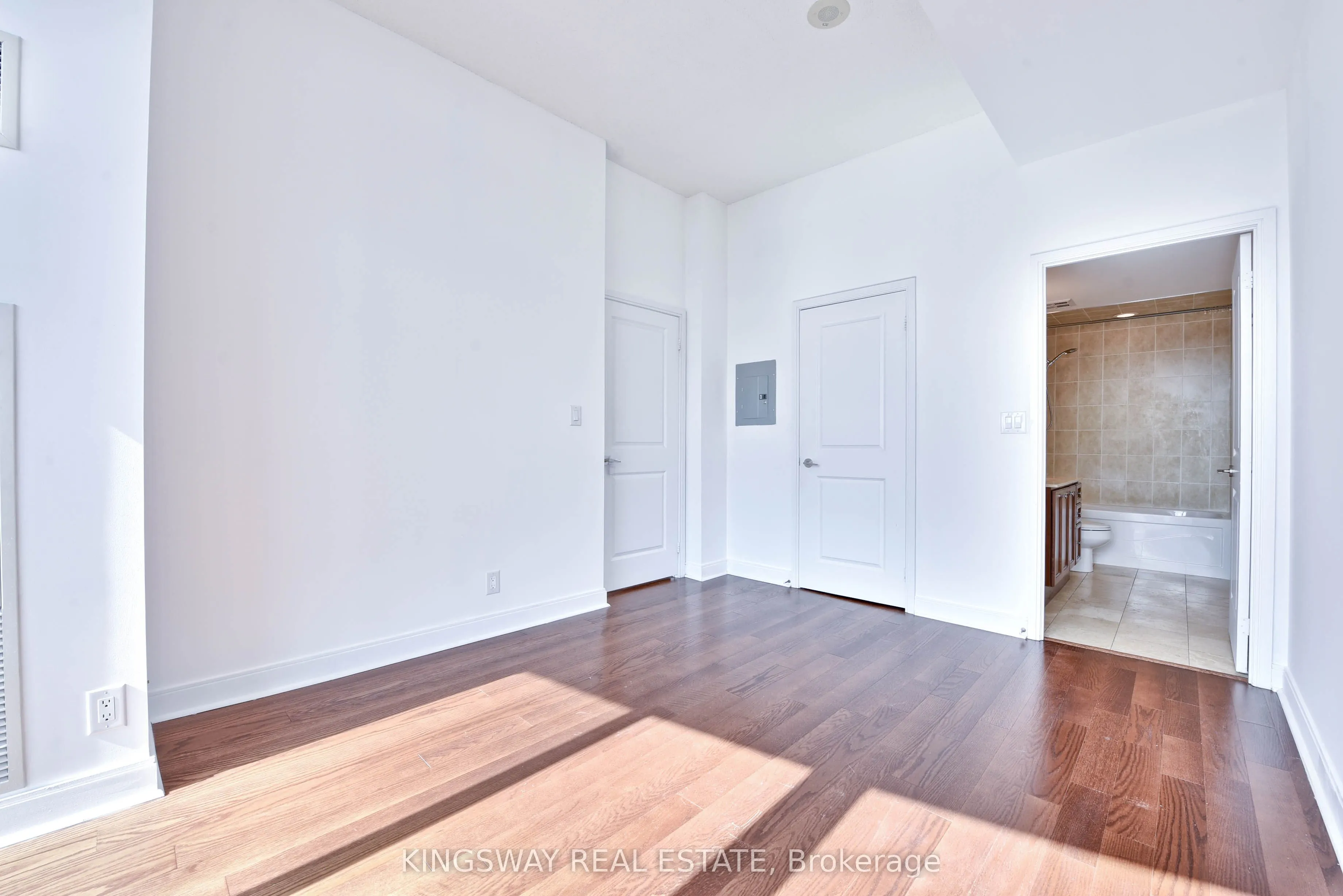 80 ABSOLUTE Avenue, #3404