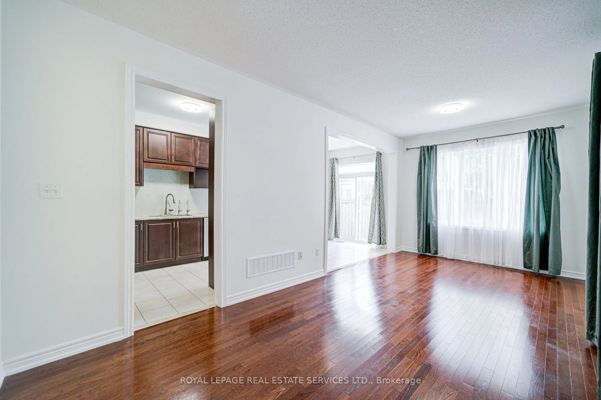 3251 Edwyna Drive