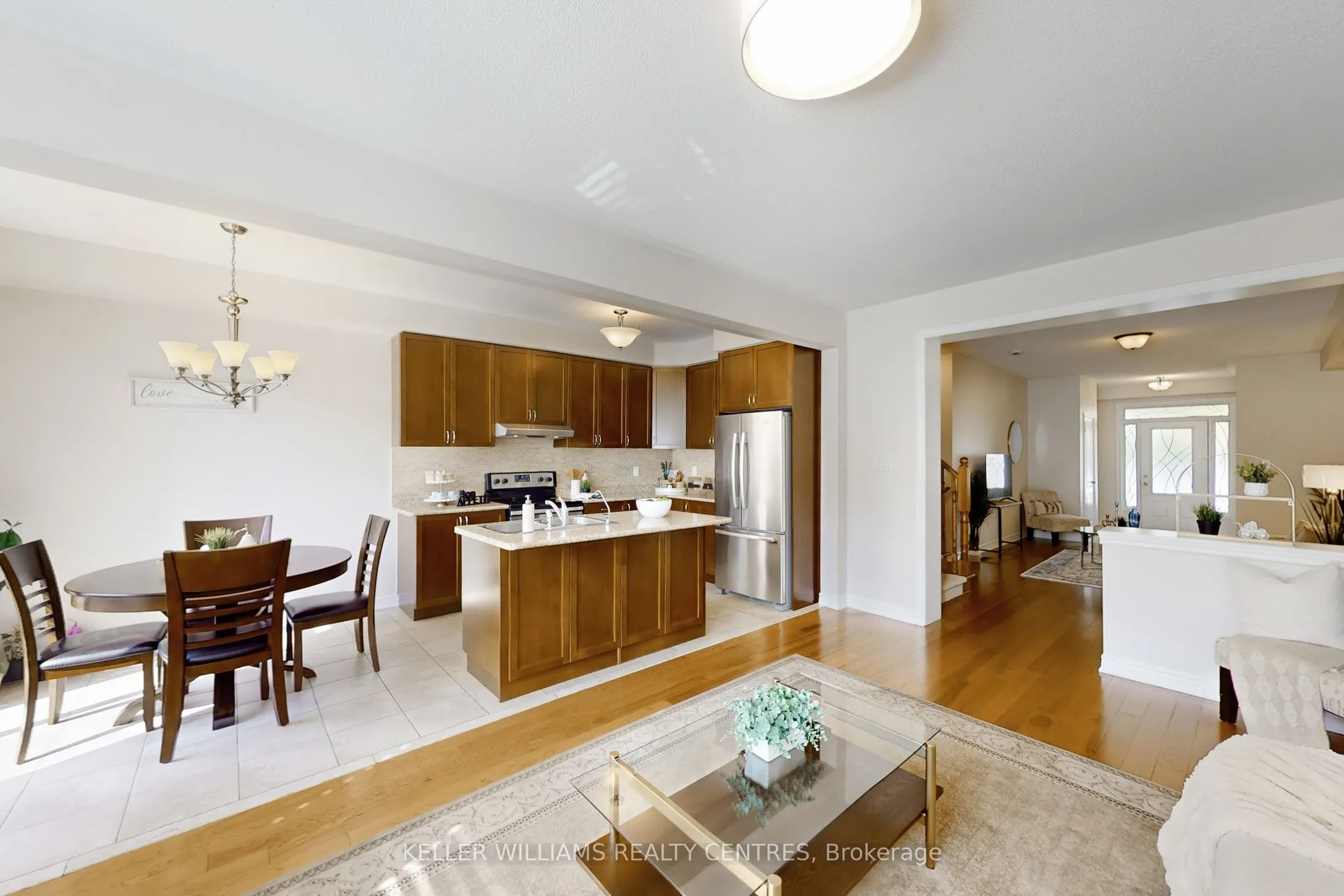 19 Diamond Leaf Lane