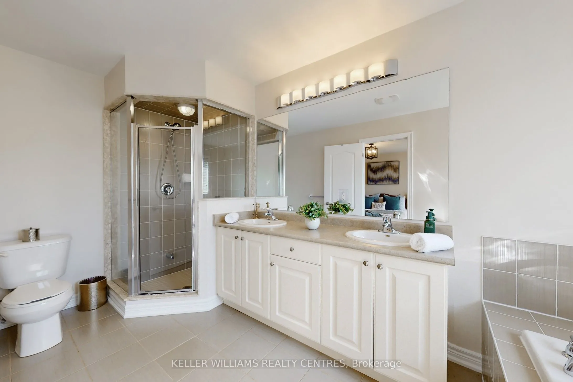 19 Diamond Leaf Lane