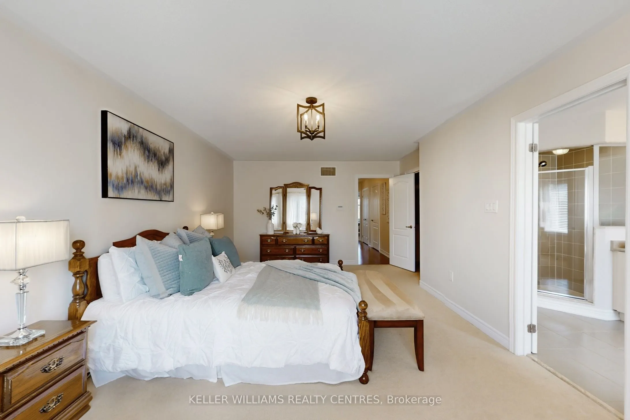 19 Diamond Leaf Lane