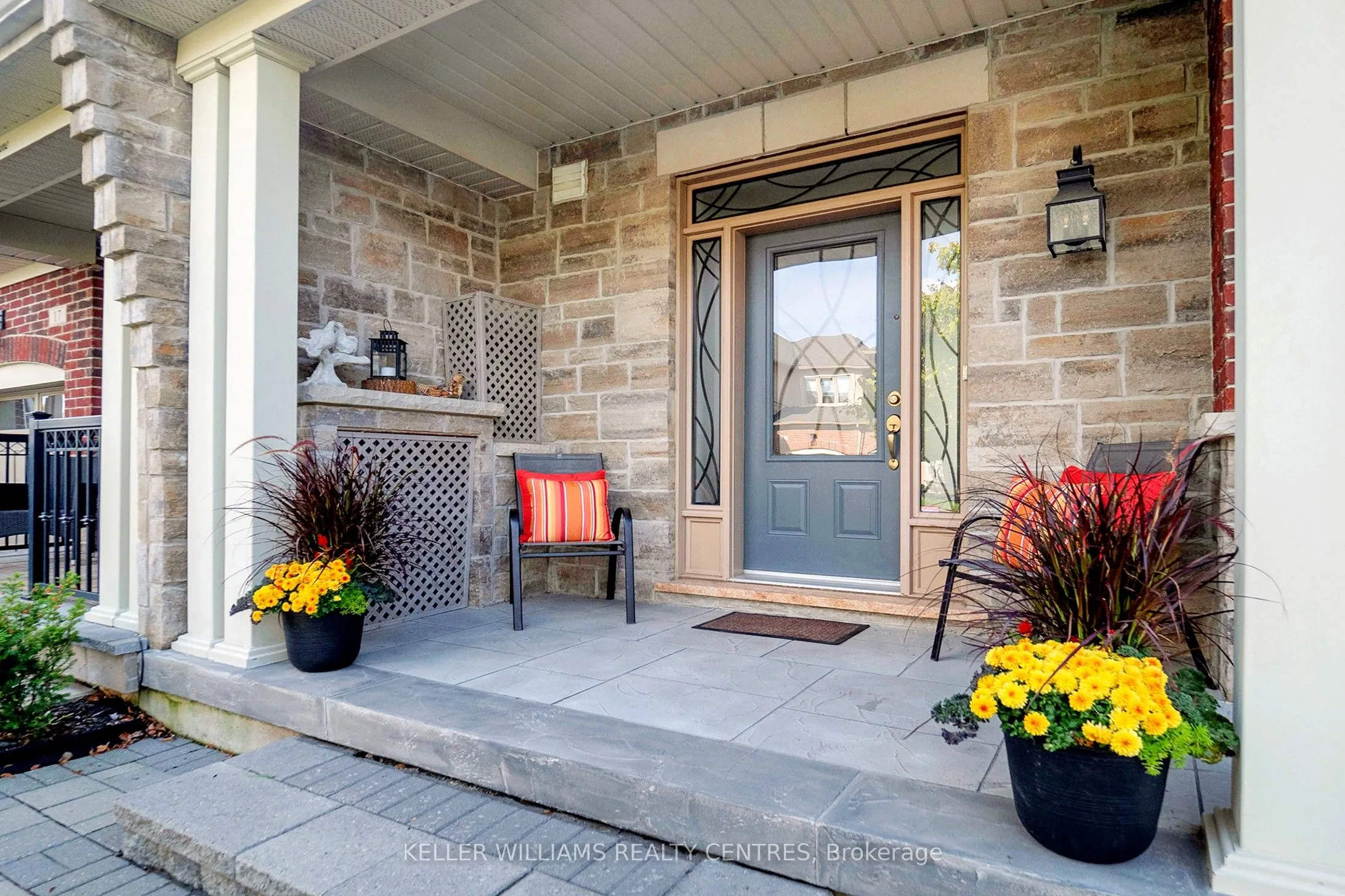 19 Diamond Leaf Lane