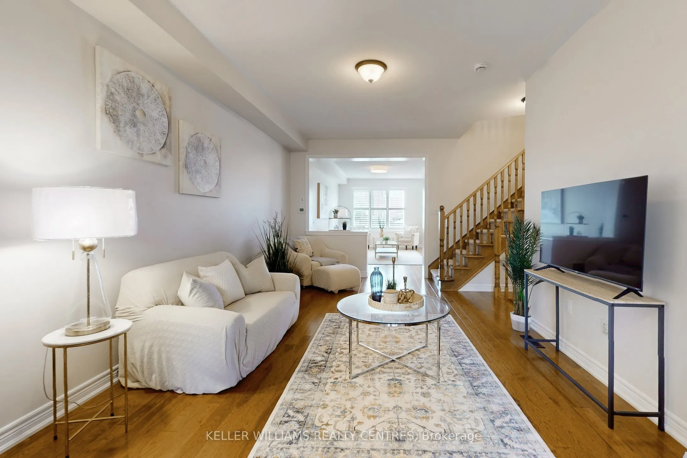 19 Diamond Leaf Lane