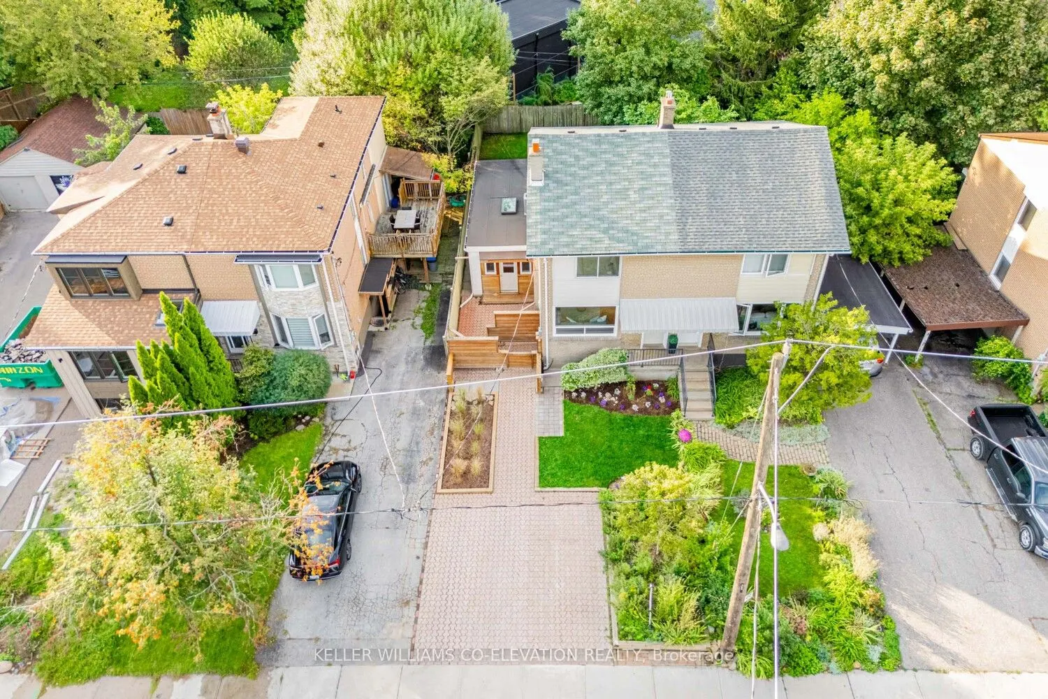 54 Pasadena Gardens