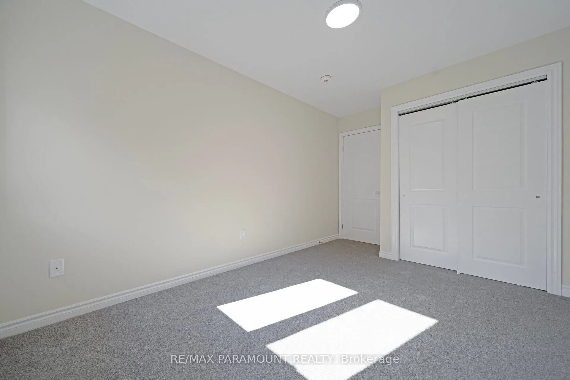 1575 South Parade Court, #37