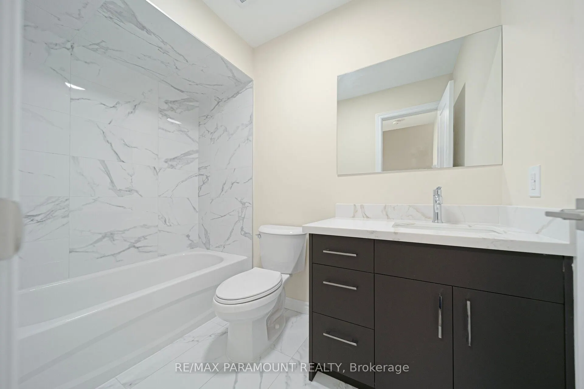 1575 South Parade Court, #37