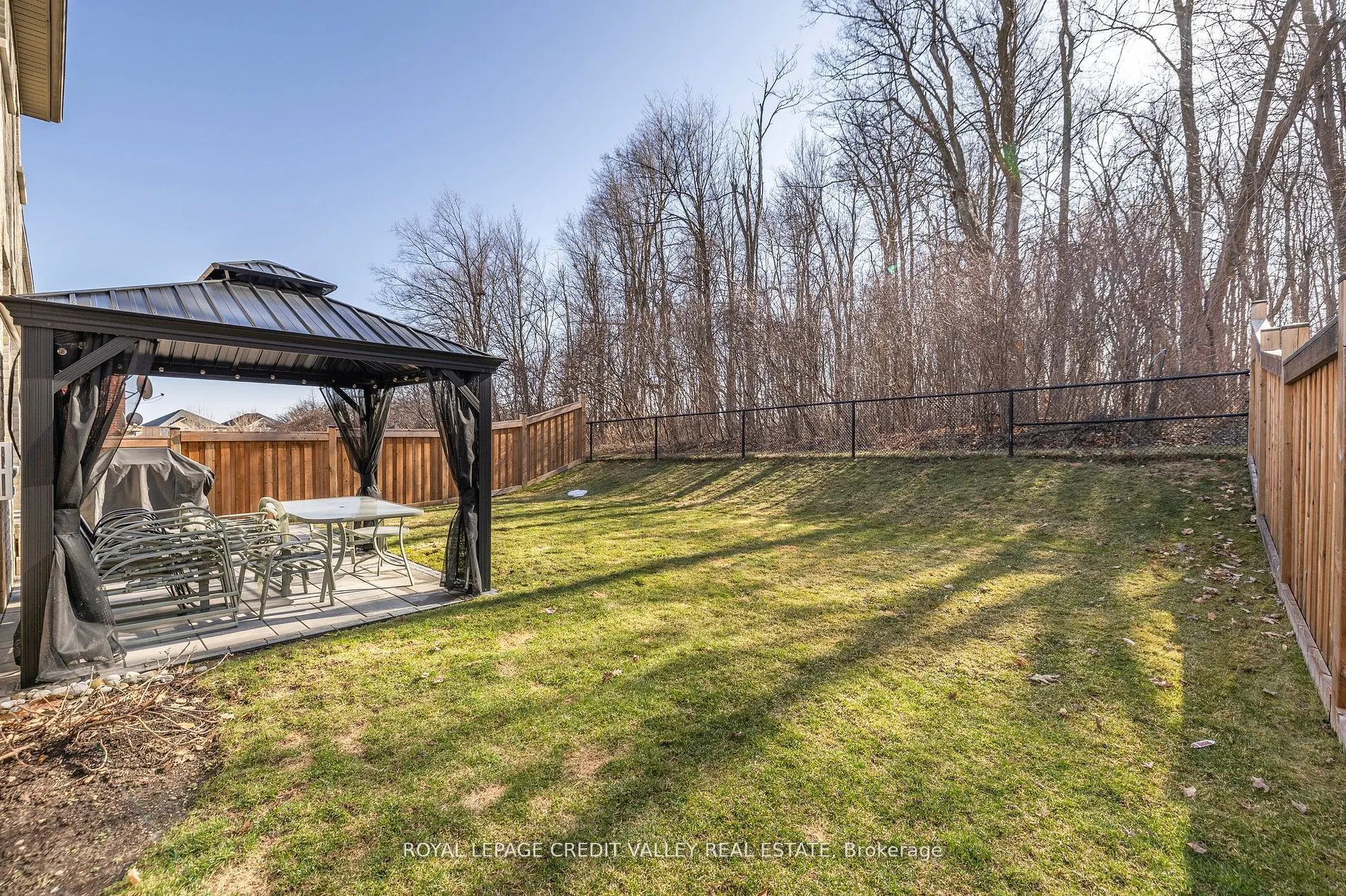 14 Larande Court