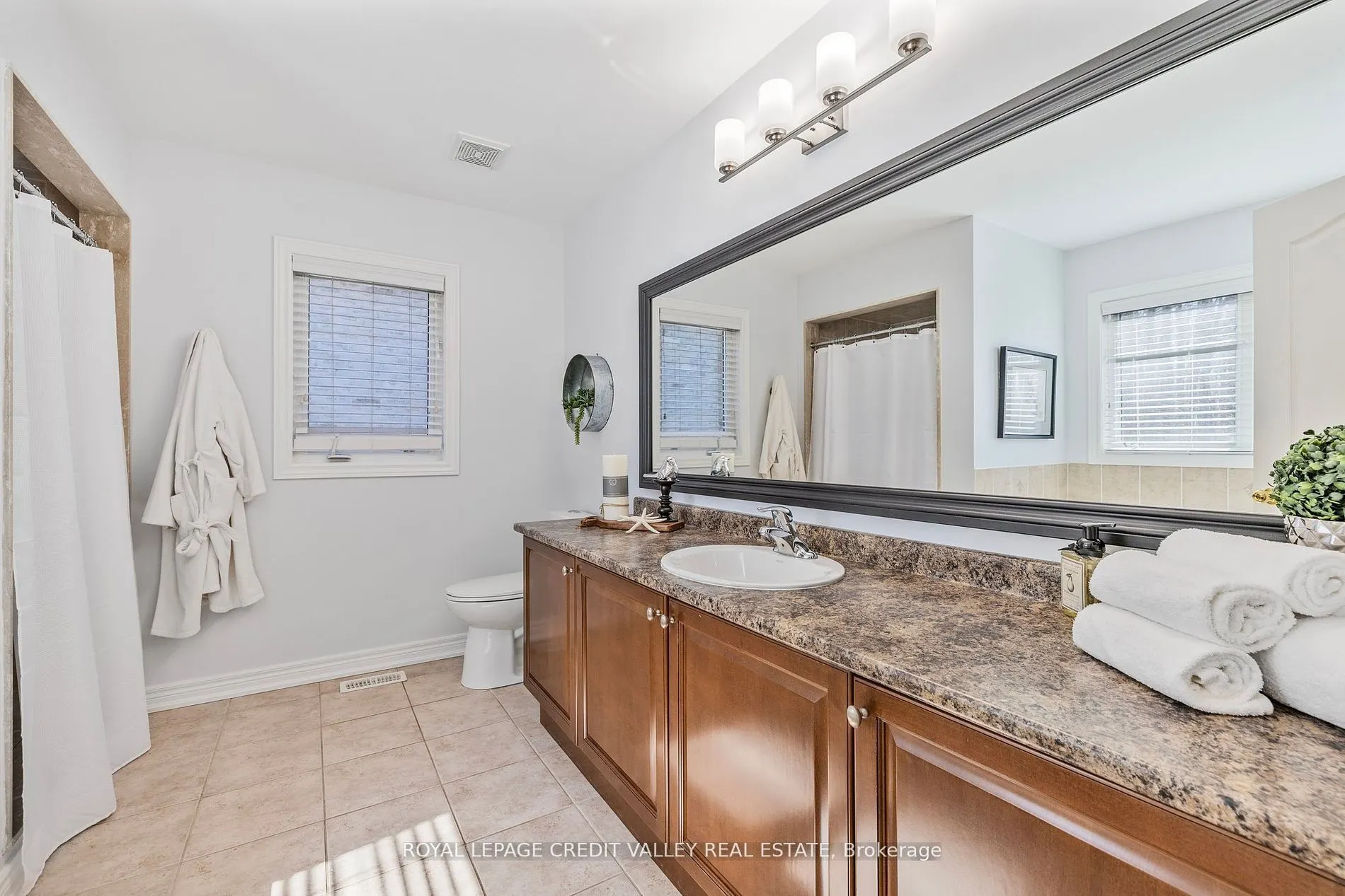 14 Larande Court