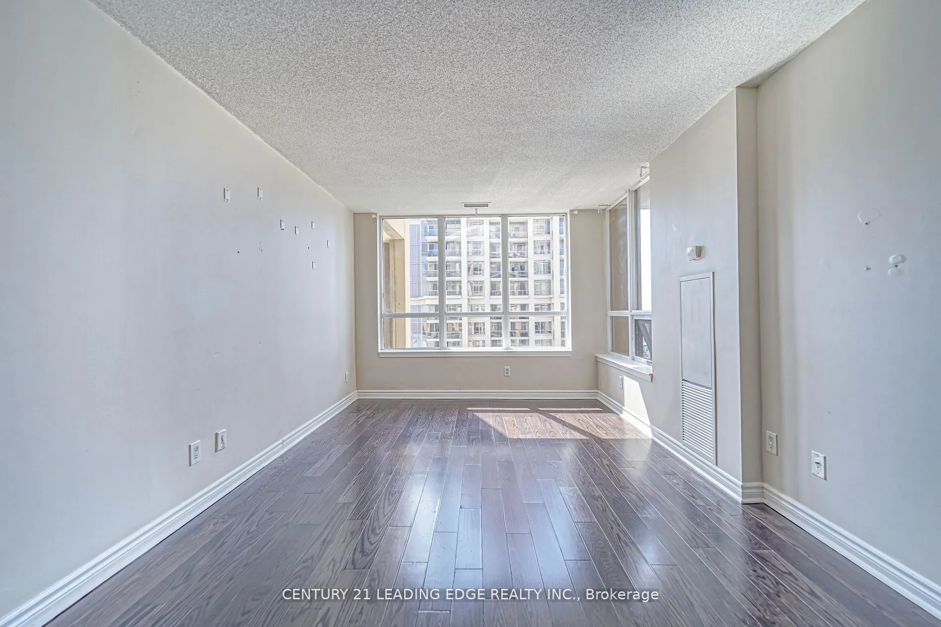 4090 Living Arts Drive, #2512