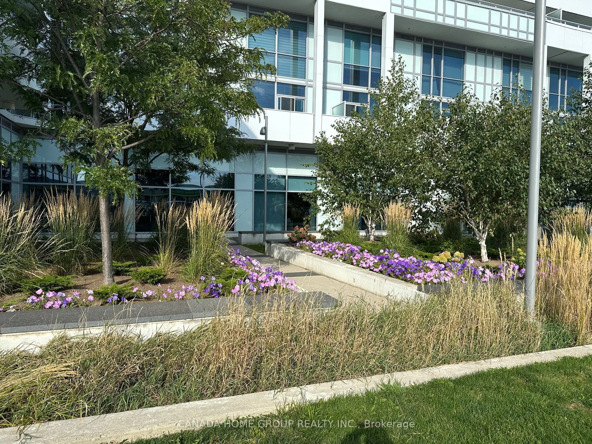 65 Speers Road, #1410