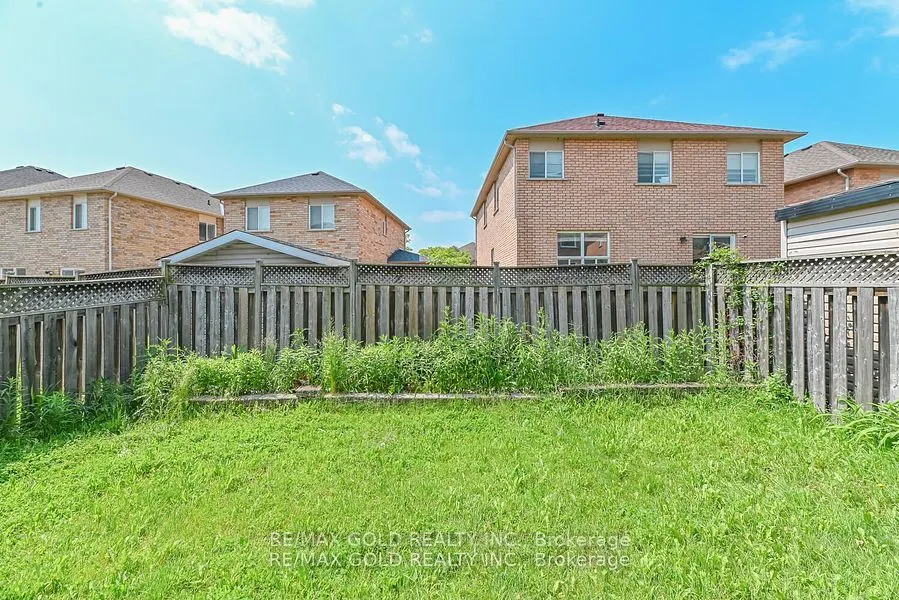 14 Topiary Lane
