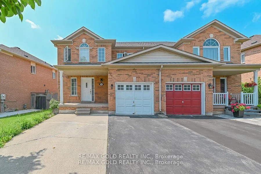 14 Topiary Lane