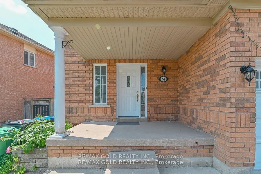 14 Topiary Lane