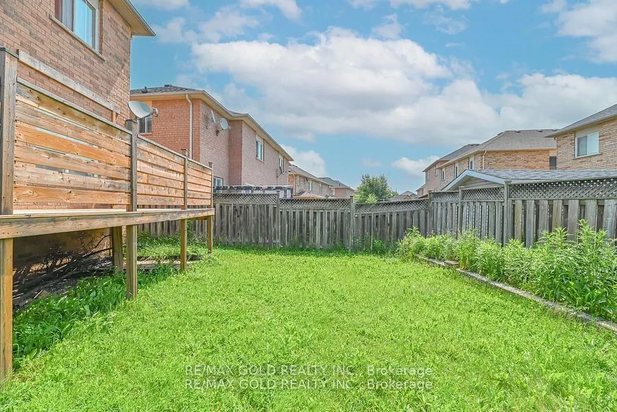 14 Topiary Lane
