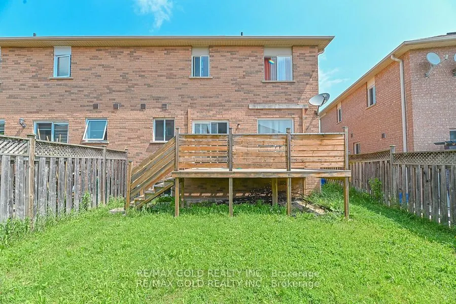 14 Topiary Lane