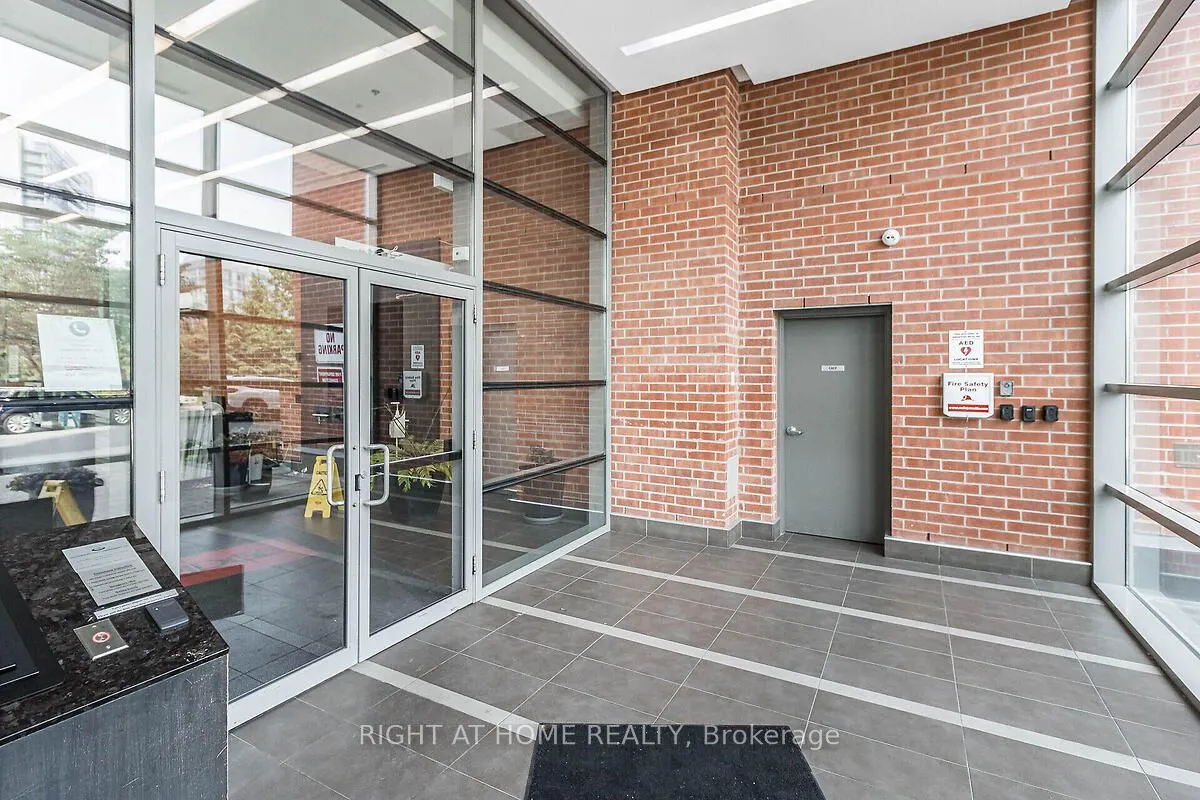38 Joe Shuster Way, #318