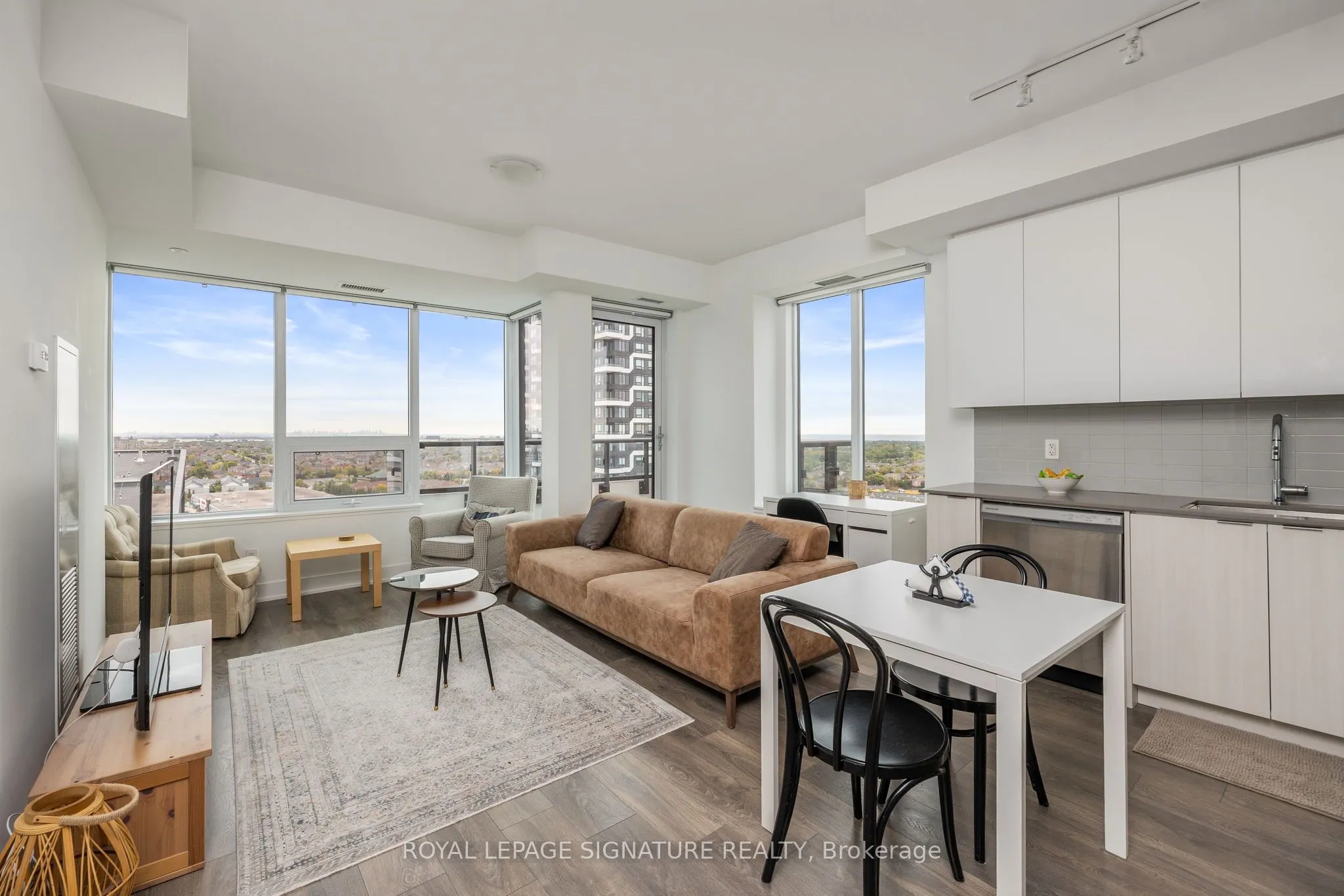 2481 Taunton Road, #1607