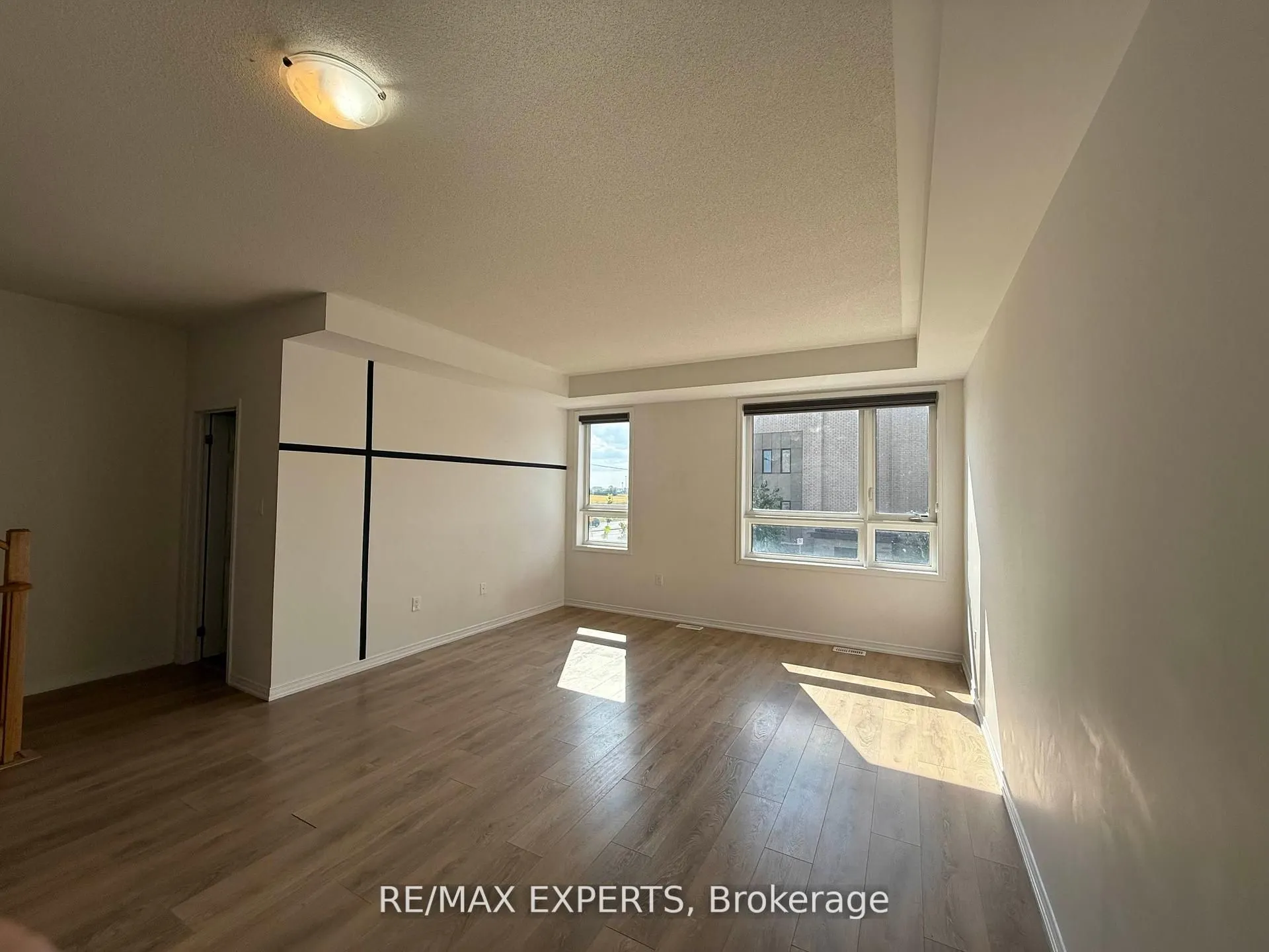 5 Woodstream Drive