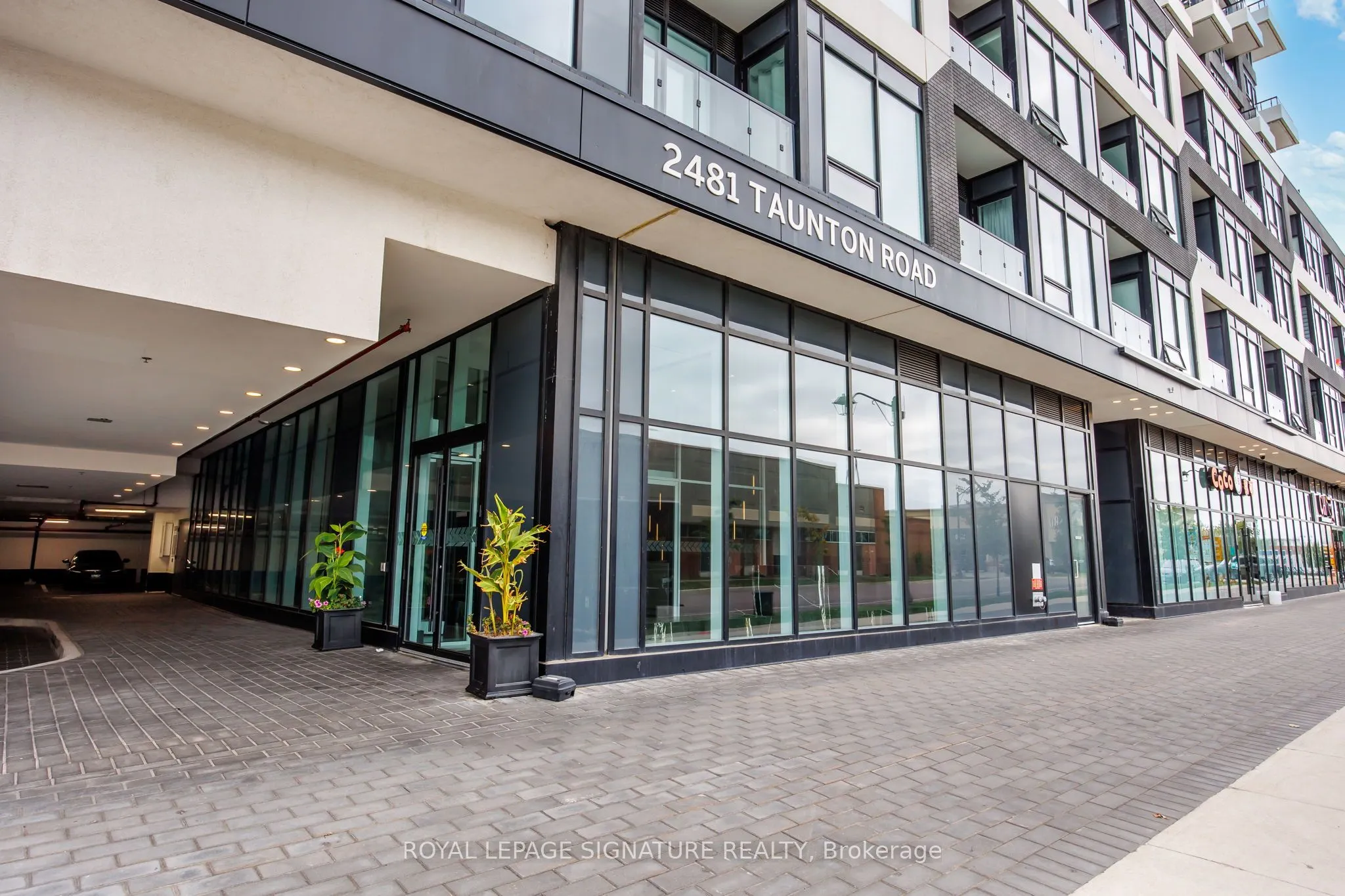 2481 Taunton Road, #1607