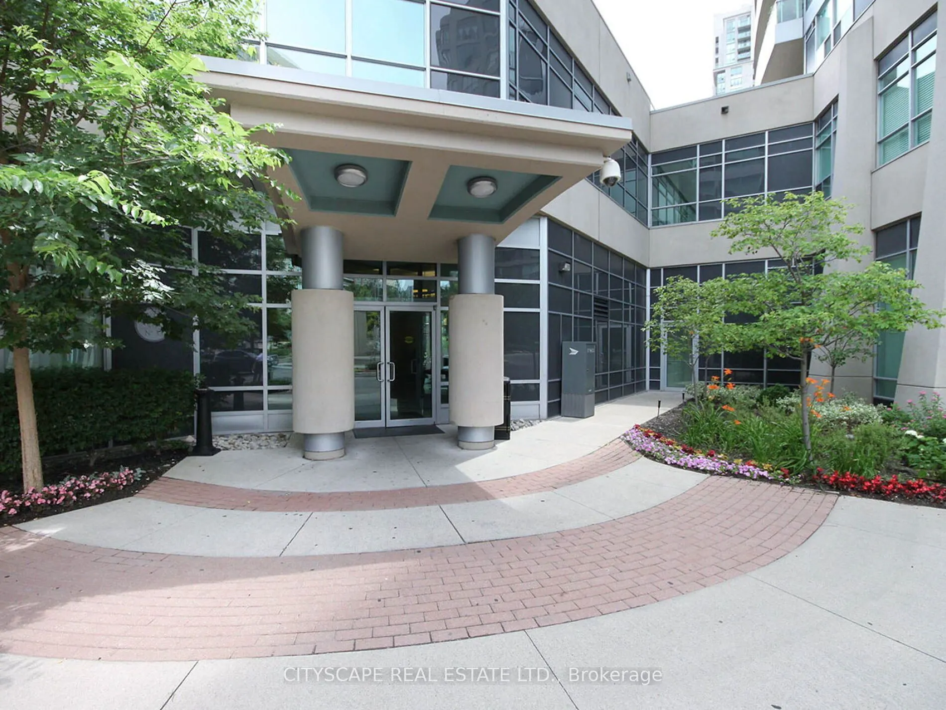 1 Elm Drive W, #2111